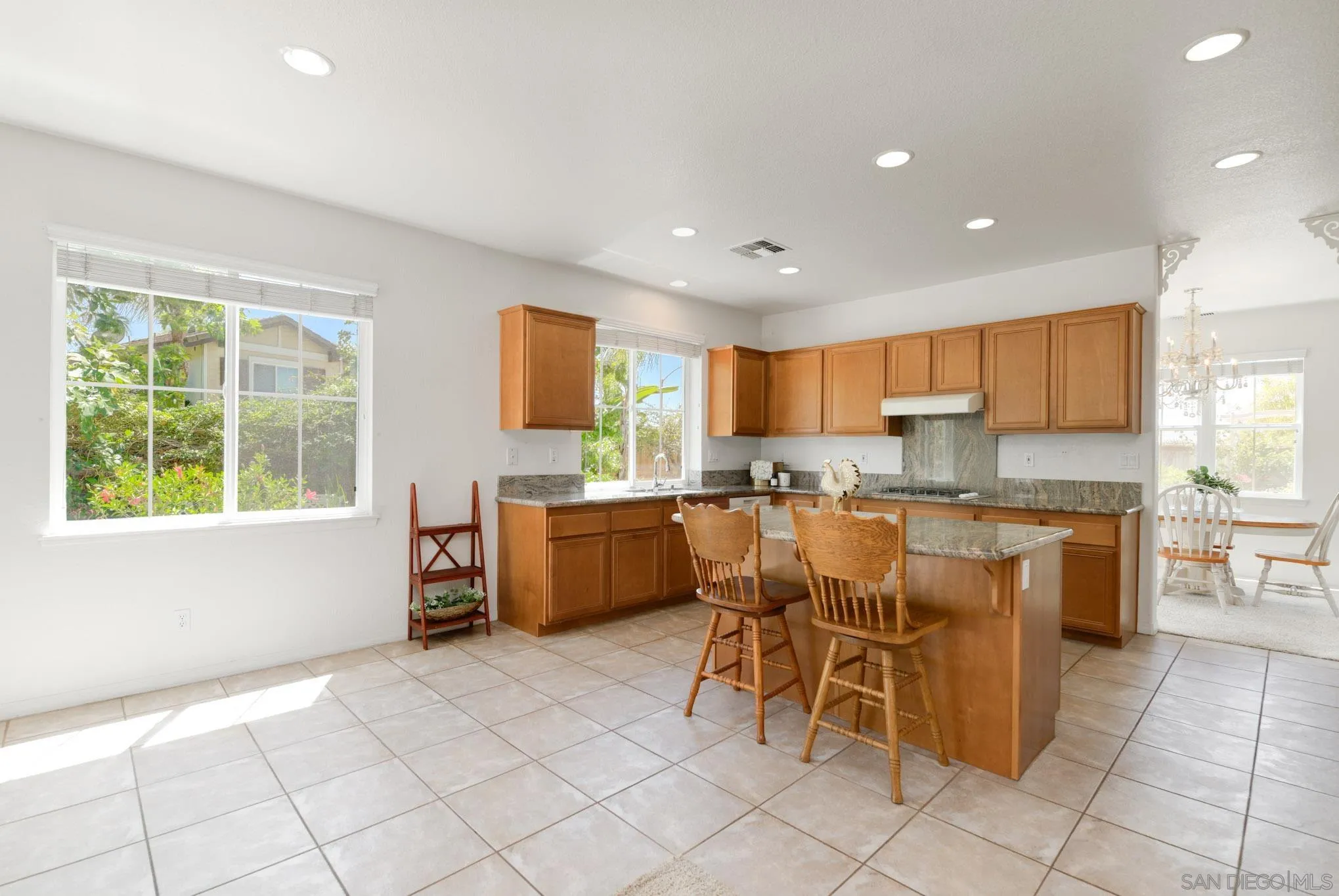 https://cdn.realtyfeed.com/cdn/127/260020300/ad4e43104df5d1ff207cc9caf4bc9274.webp