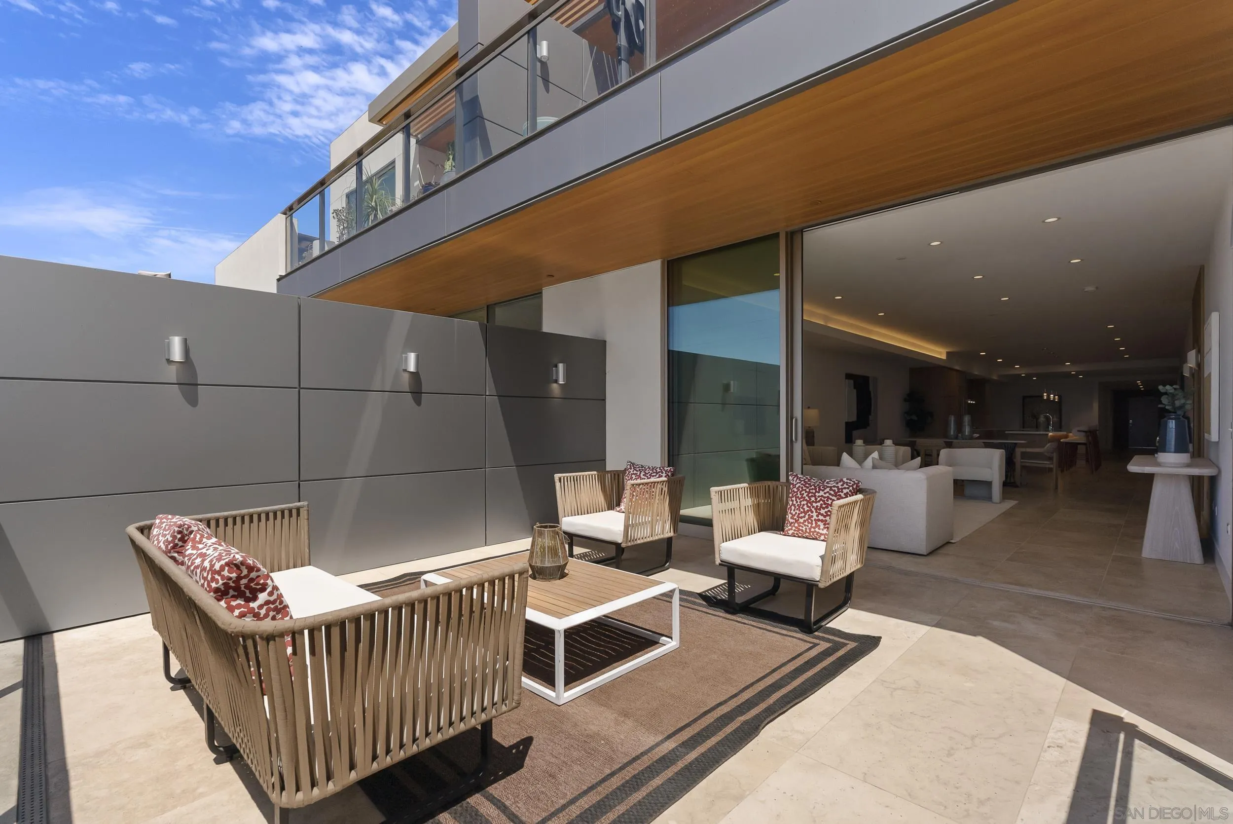 https://cdn.realtyfeed.com/cdn/127/260020302/3d93f3eec640798058c20cd230330efc.webp