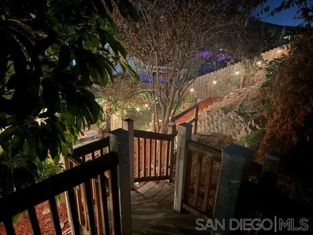 https://cdn.realtyfeed.com/cdn/127/260020304/1dc55803be52bbe30fc8c826e5344012.webp