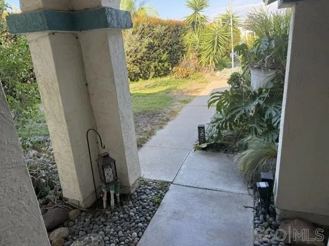 https://cdn.realtyfeed.com/cdn/127/260020304/34df4ee37a46680ac4913554903ceb4b.webp