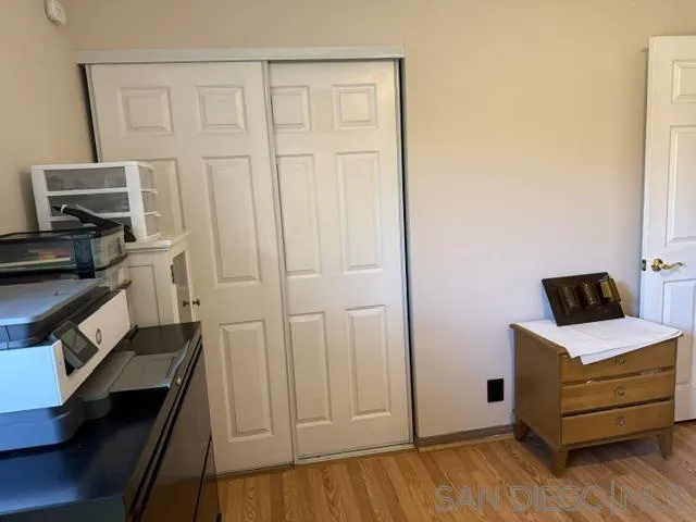 https://cdn.realtyfeed.com/cdn/127/260020304/e090b9d3f5b9c564b213e1b1d3c0e1ae.webp