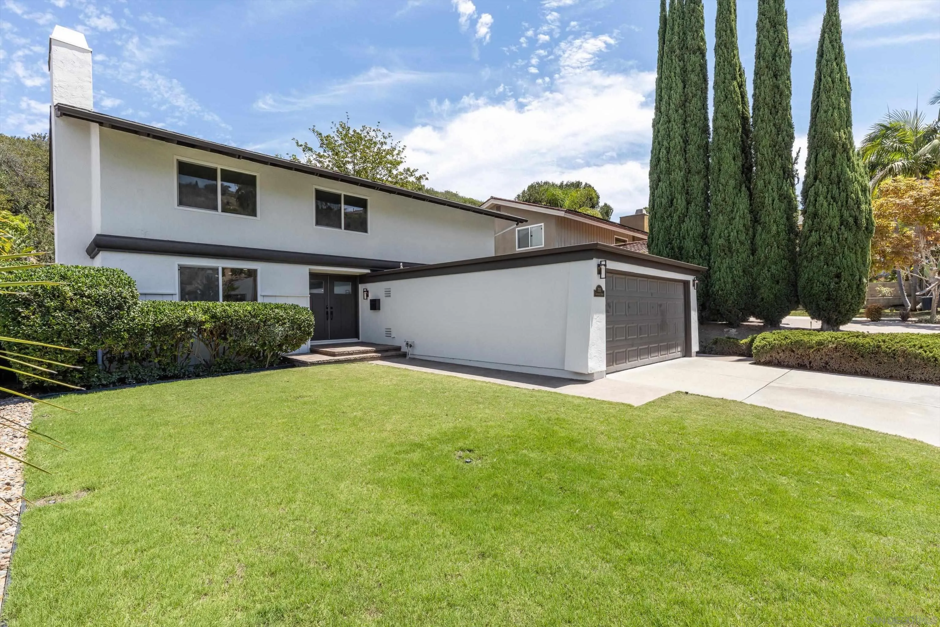 https://cdn.realtyfeed.com/cdn/127/260020308/da1dddfad3eb30d7e128b9414e1a3256.webp