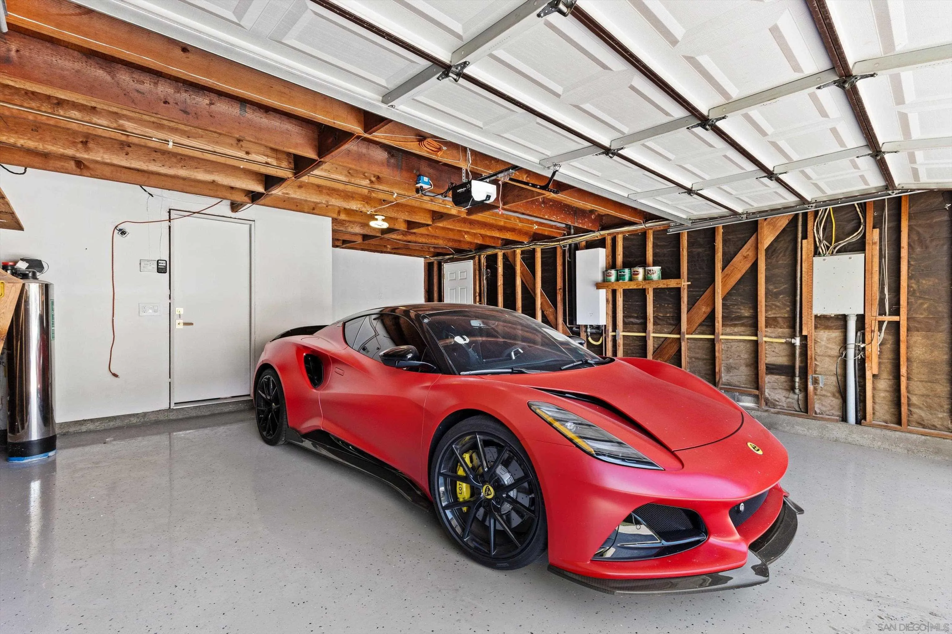 https://cdn.realtyfeed.com/cdn/127/260020308/fdce421e9b4e2c0752f97fa4e958a112.webp