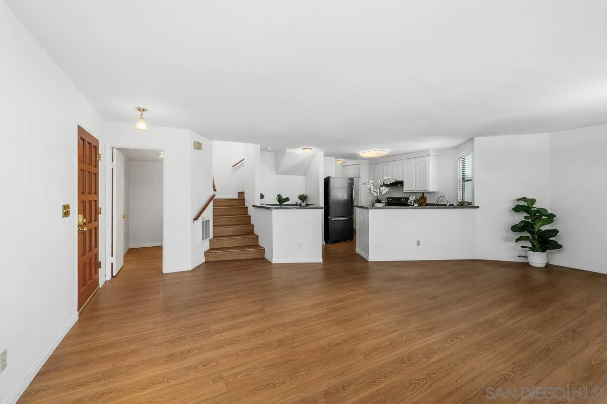 Photo #13: 260020311 Listing: Photo #13