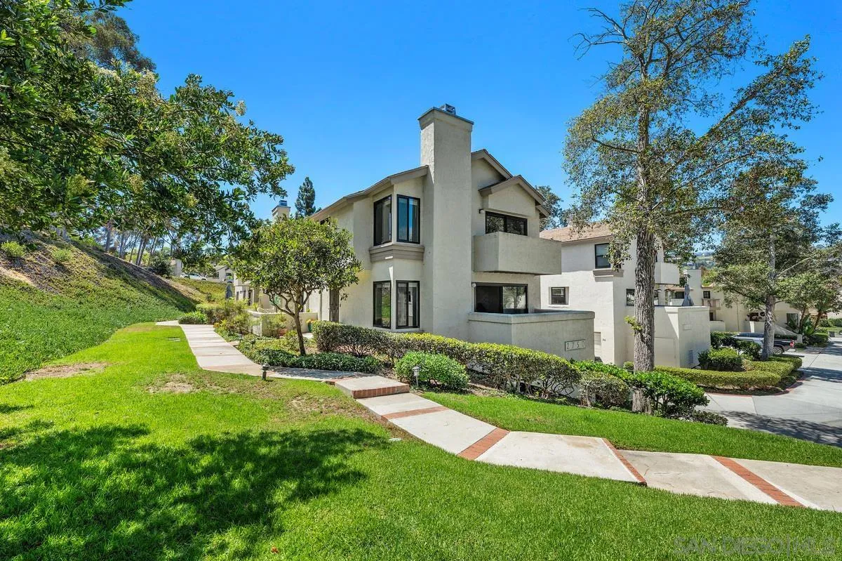 2750 Ariane Dr Unit 135, San Diego, CA 92117 - Main photo, San Diego, CA