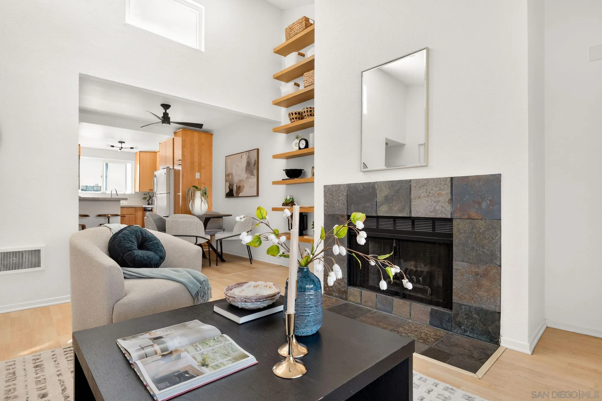 Photo #5: 260020316 Listing: Photo #5