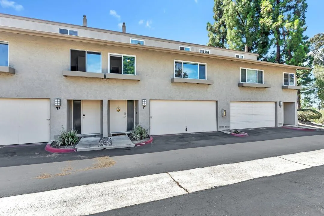 Photo #3: 260020318 Listing: Photo #3