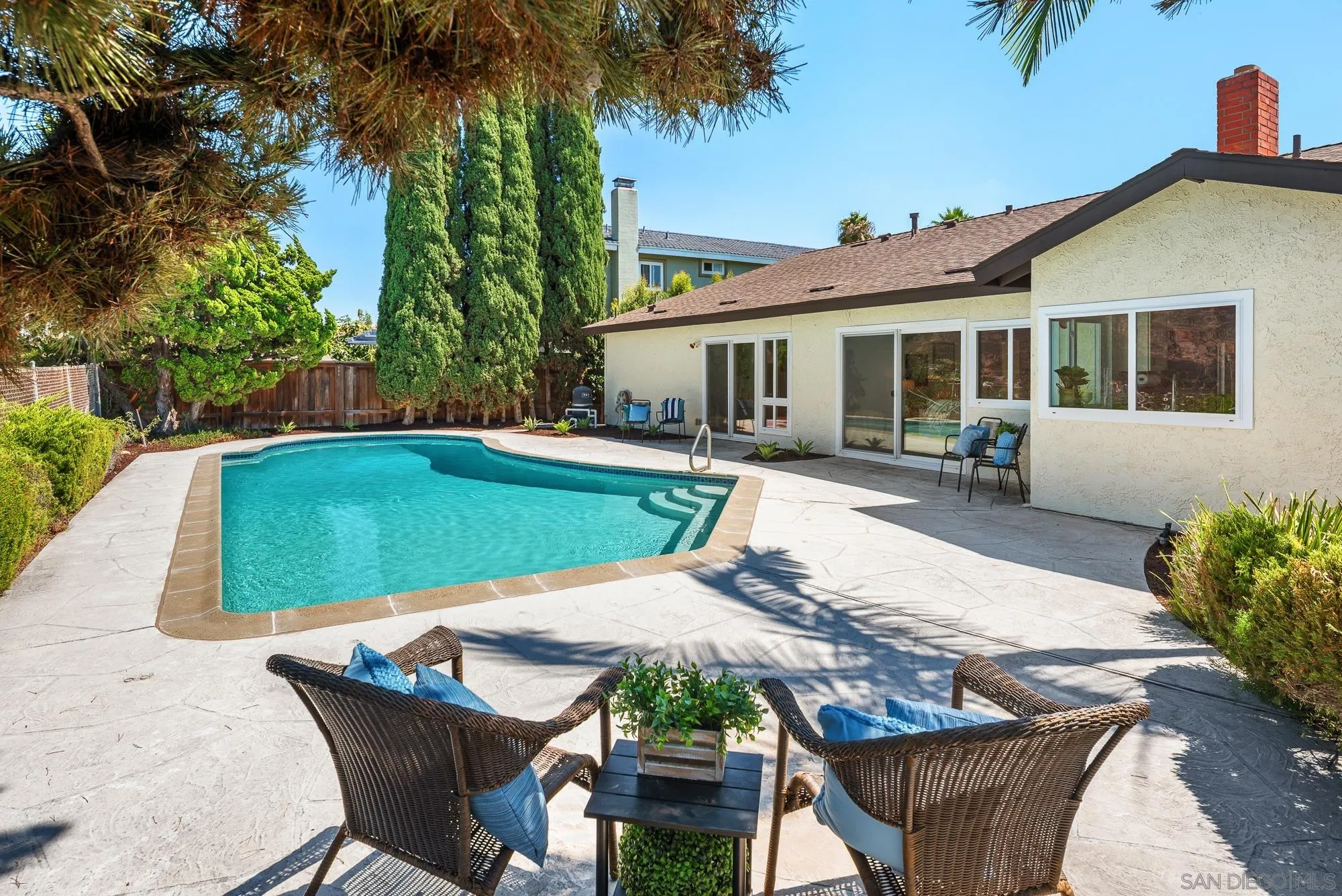 https://cdn.realtyfeed.com/cdn/127/260020320/6b93fad815a7ea2221b14ad74bdb4aa8.webp