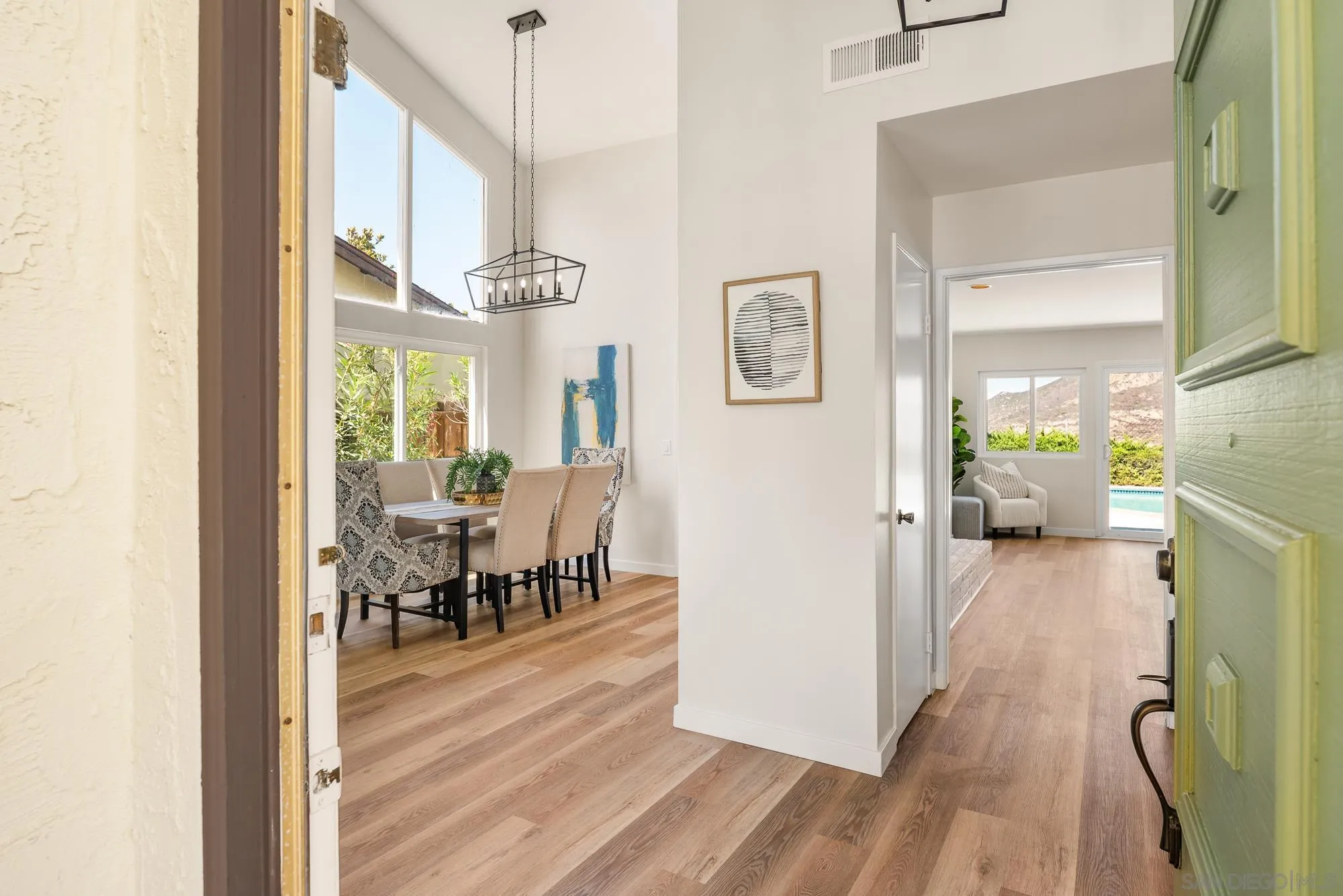 https://cdn.realtyfeed.com/cdn/127/260020320/999927c084da40ae06bf7f8b3c22f49c.webp