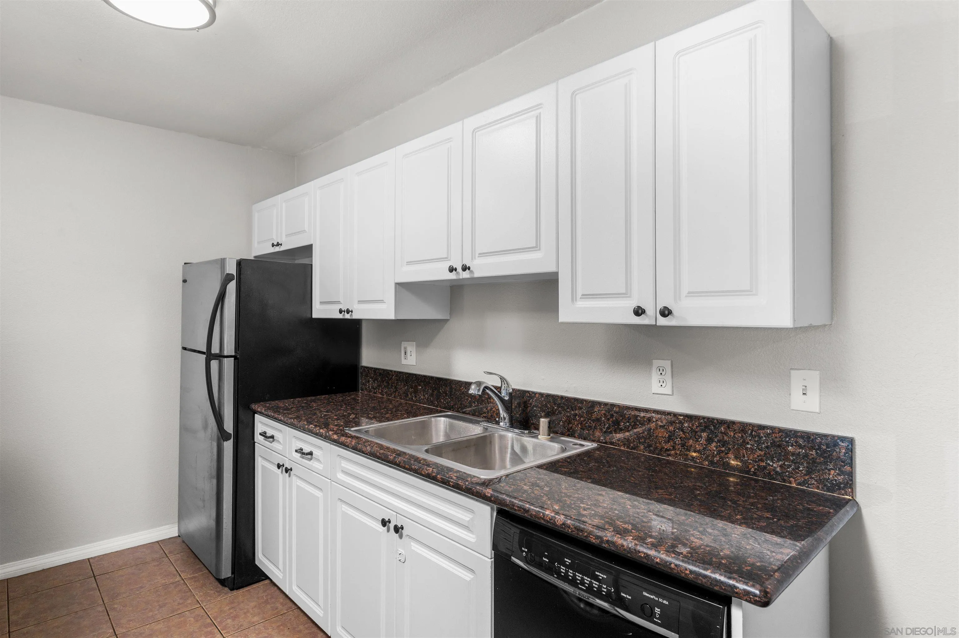 Photo #10: 260020323 Listing: Photo #10