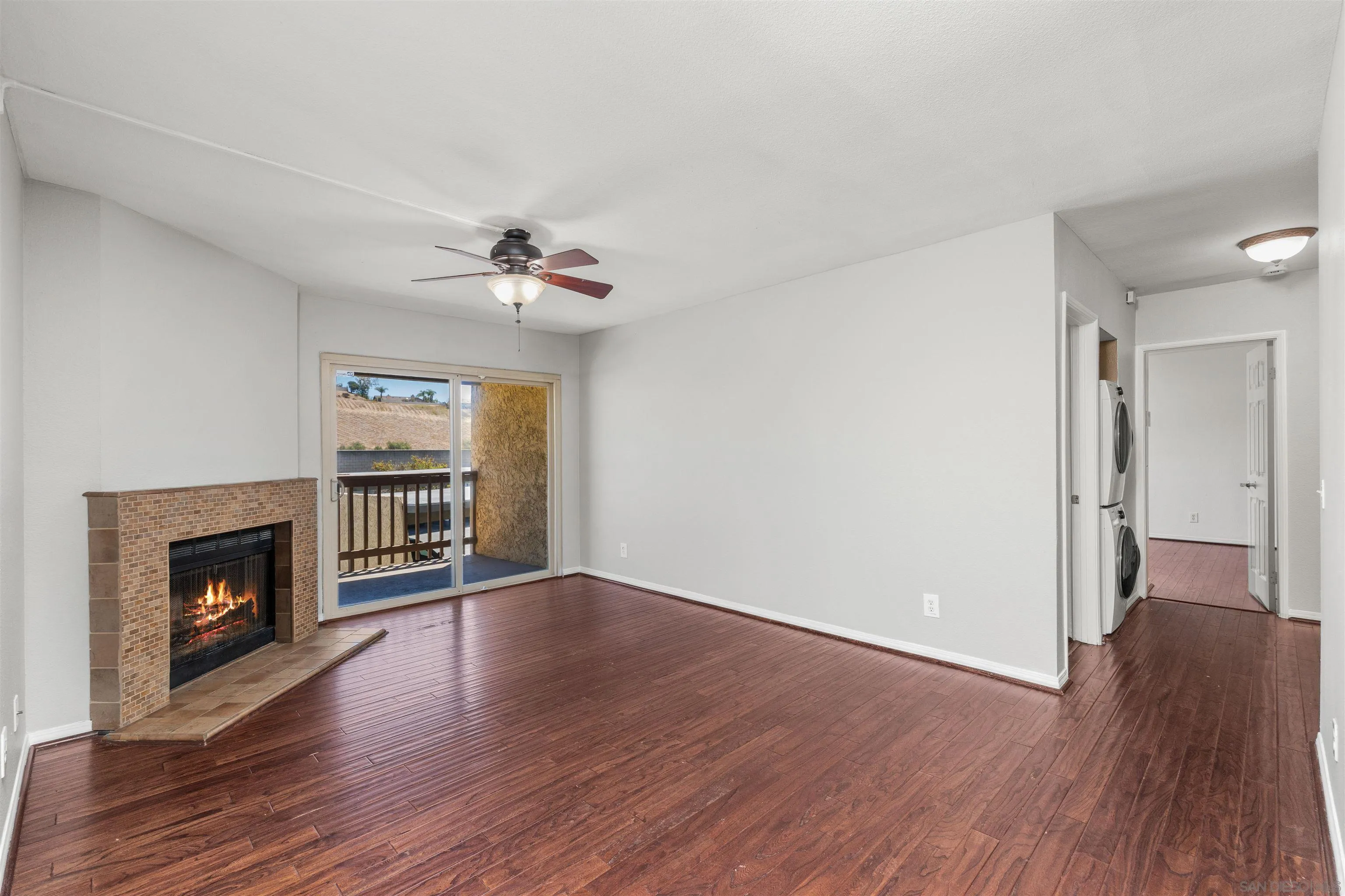 3020 Alta View Dr. Unit E207, San Diego, CA 92139 - Photo 3 of 26, San Diego, CA