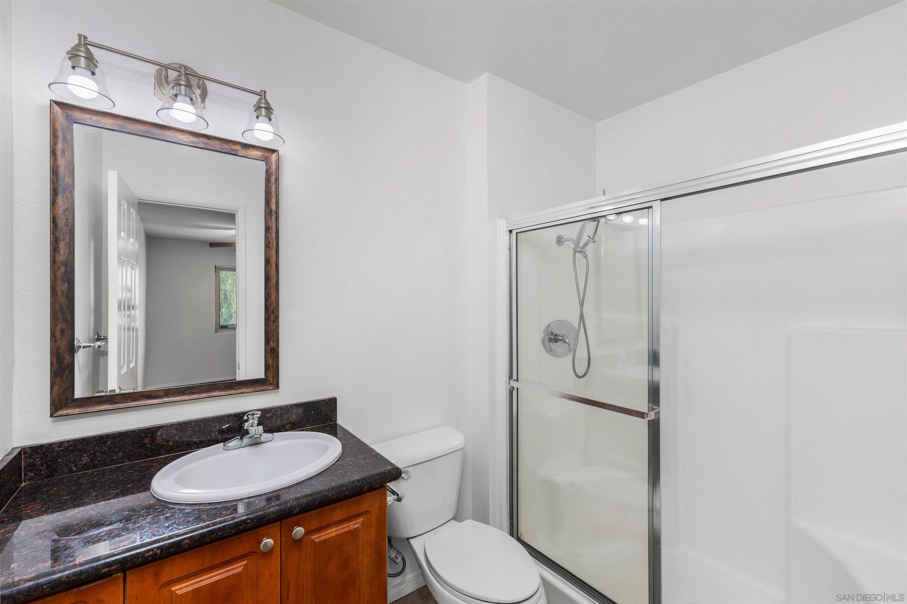Photo #19: 260020323 Listing: Photo #19