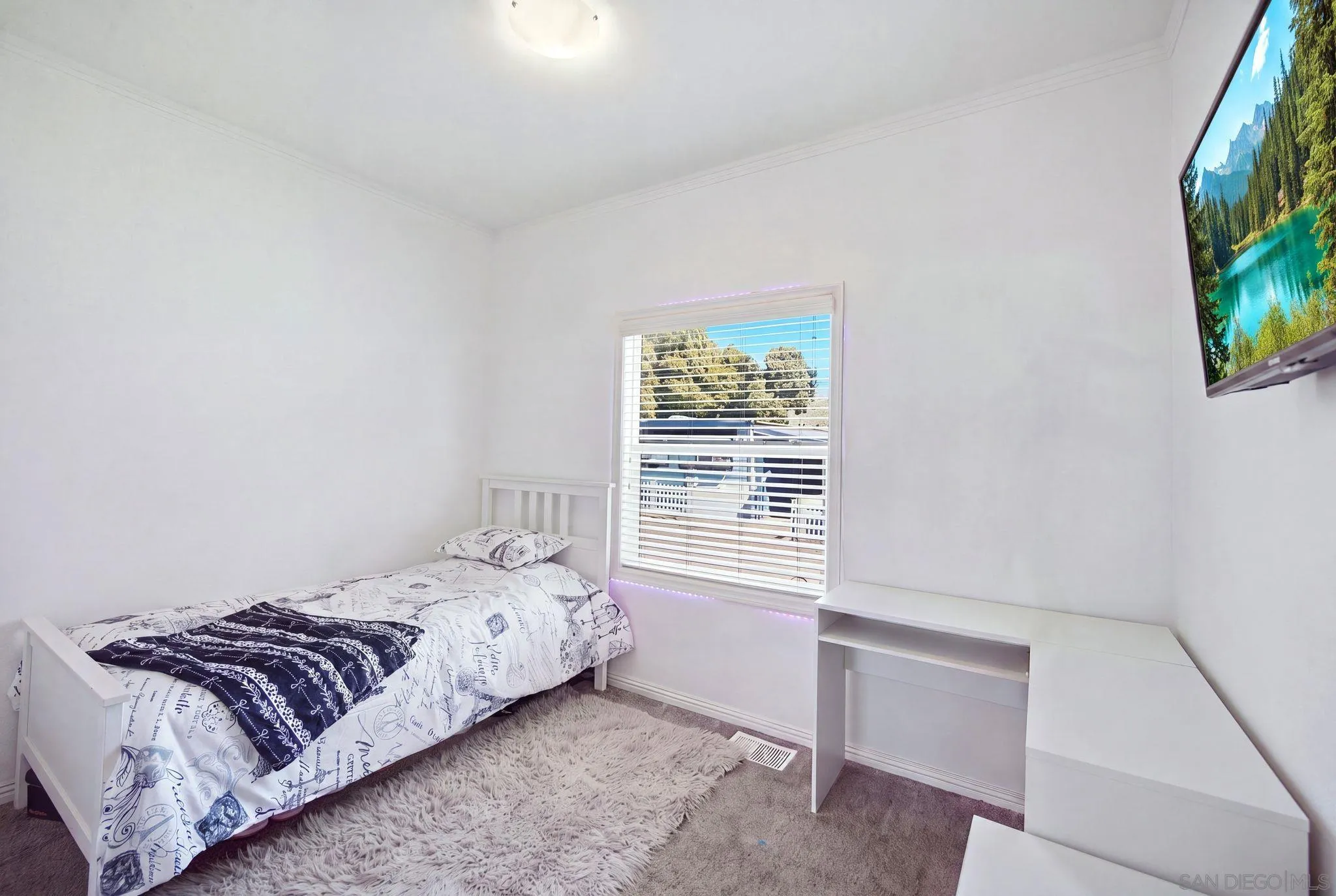 https://cdn.realtyfeed.com/cdn/127/260020324/aa37345808e15f3880631a273e57df7c.webp