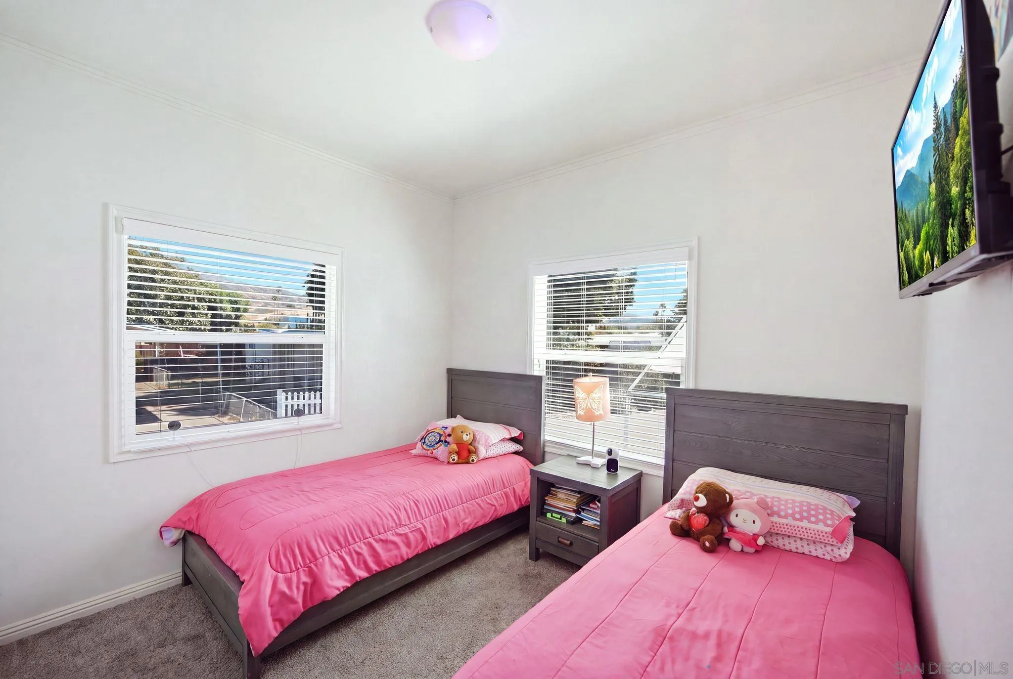 https://cdn.realtyfeed.com/cdn/127/260020324/dde985c49e710353c3ed48e097c68027.webp