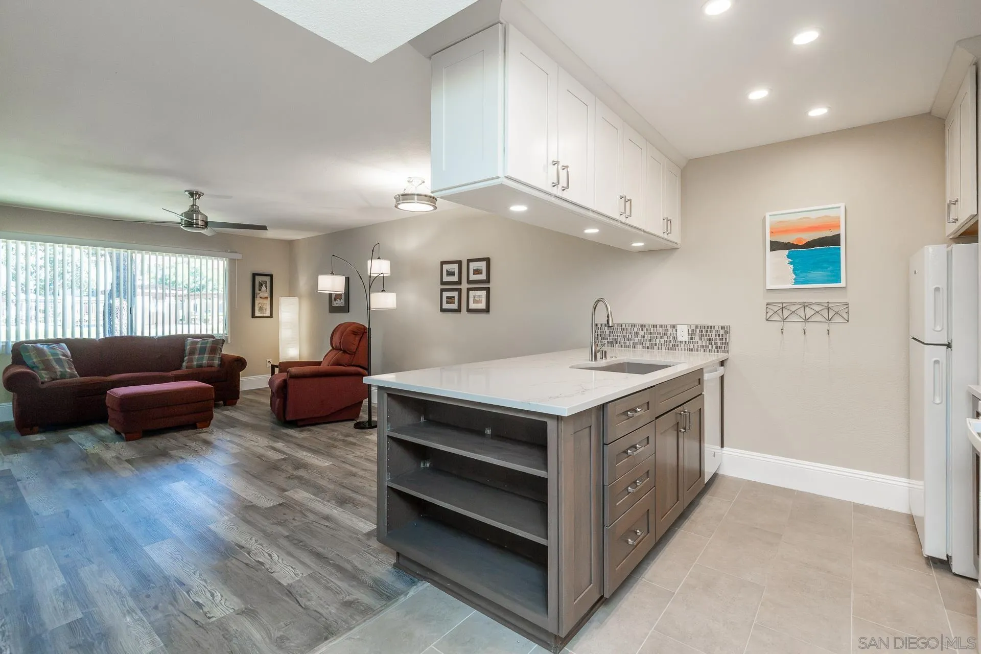Photo #10: 260020325 Listing: Photo #10