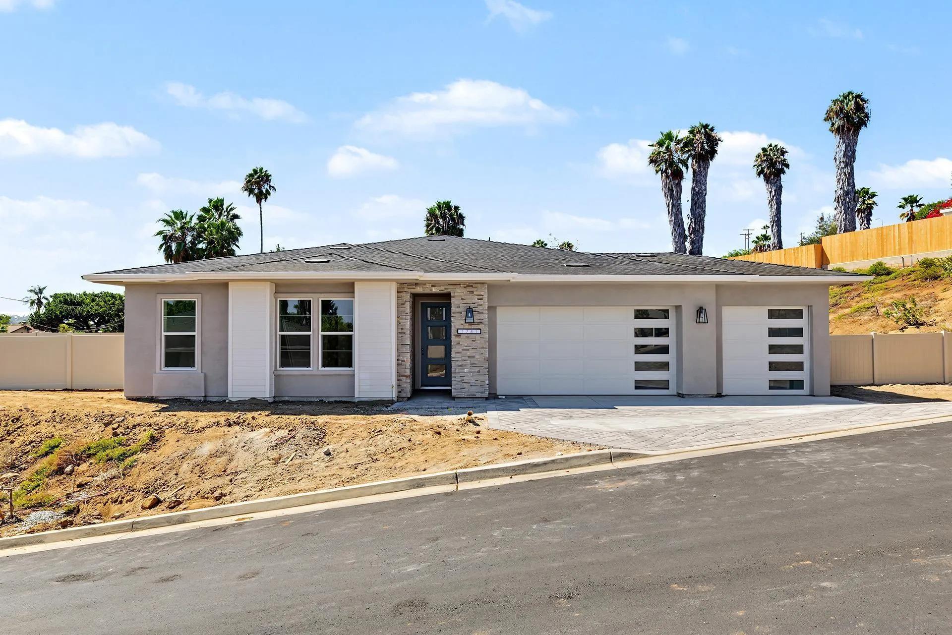 https://cdn.realtyfeed.com/cdn/127/260020326/d6780364a5dd636fda0cbccb035b7941.webp