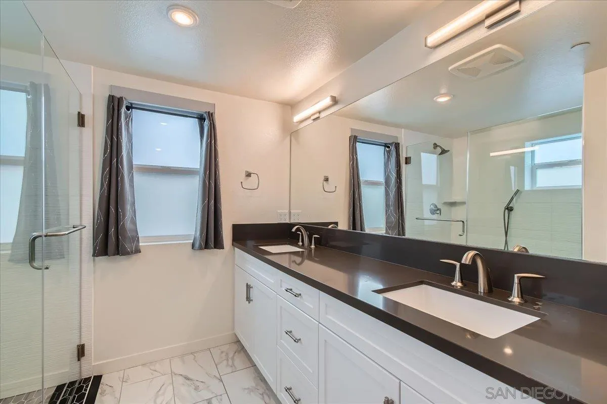 Photo #38: 260020329 Listing: Photo #38
