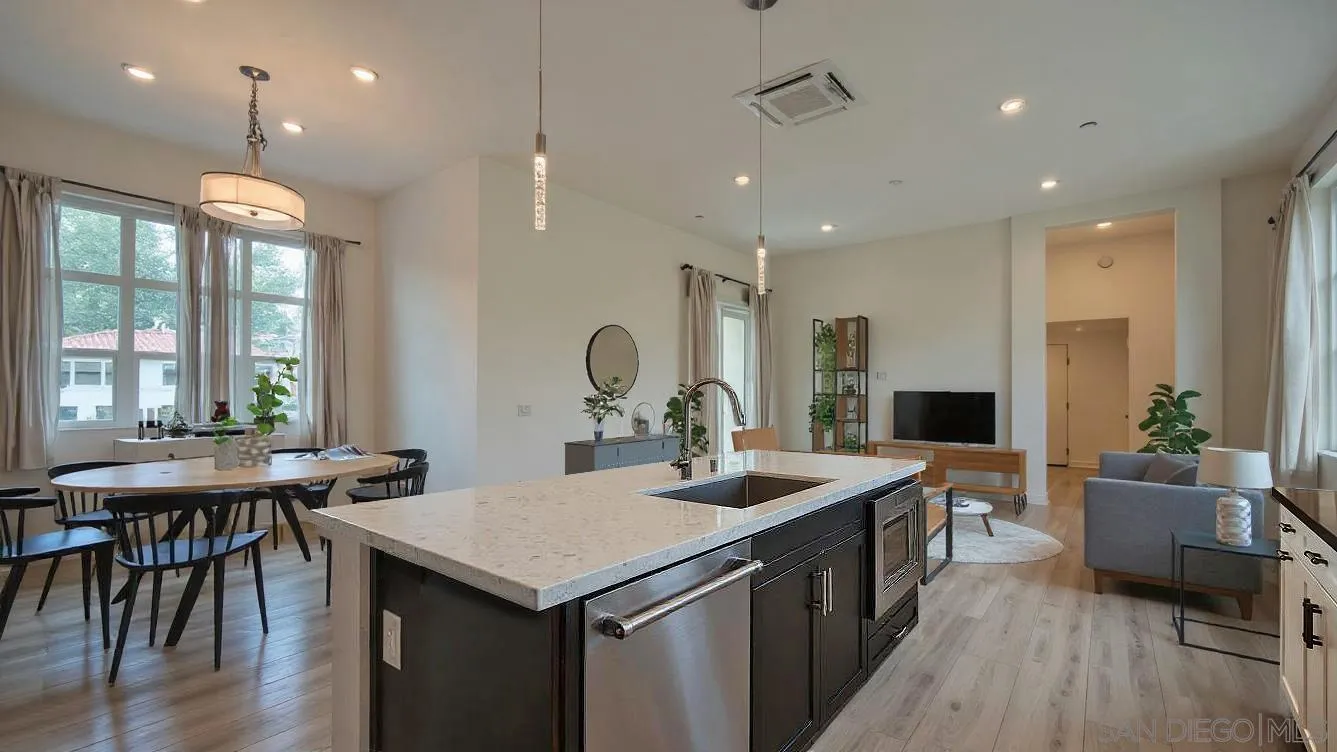 Photo #12: 260020329 Listing: Photo #12