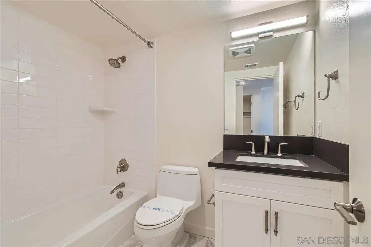 Photo #25: 260020329 Listing: Photo #25