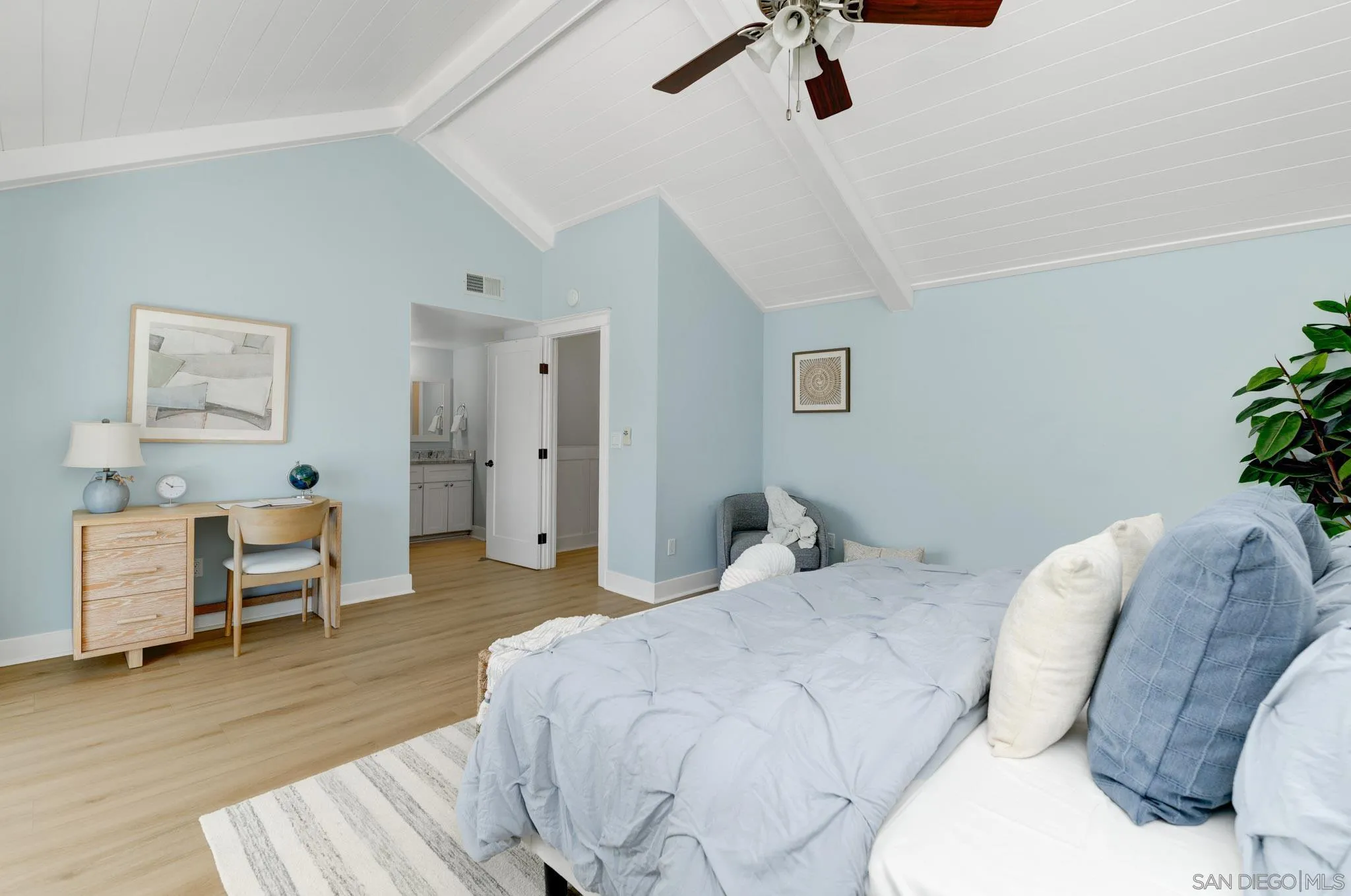 Photo #12: 260020333 Listing: Photo #12