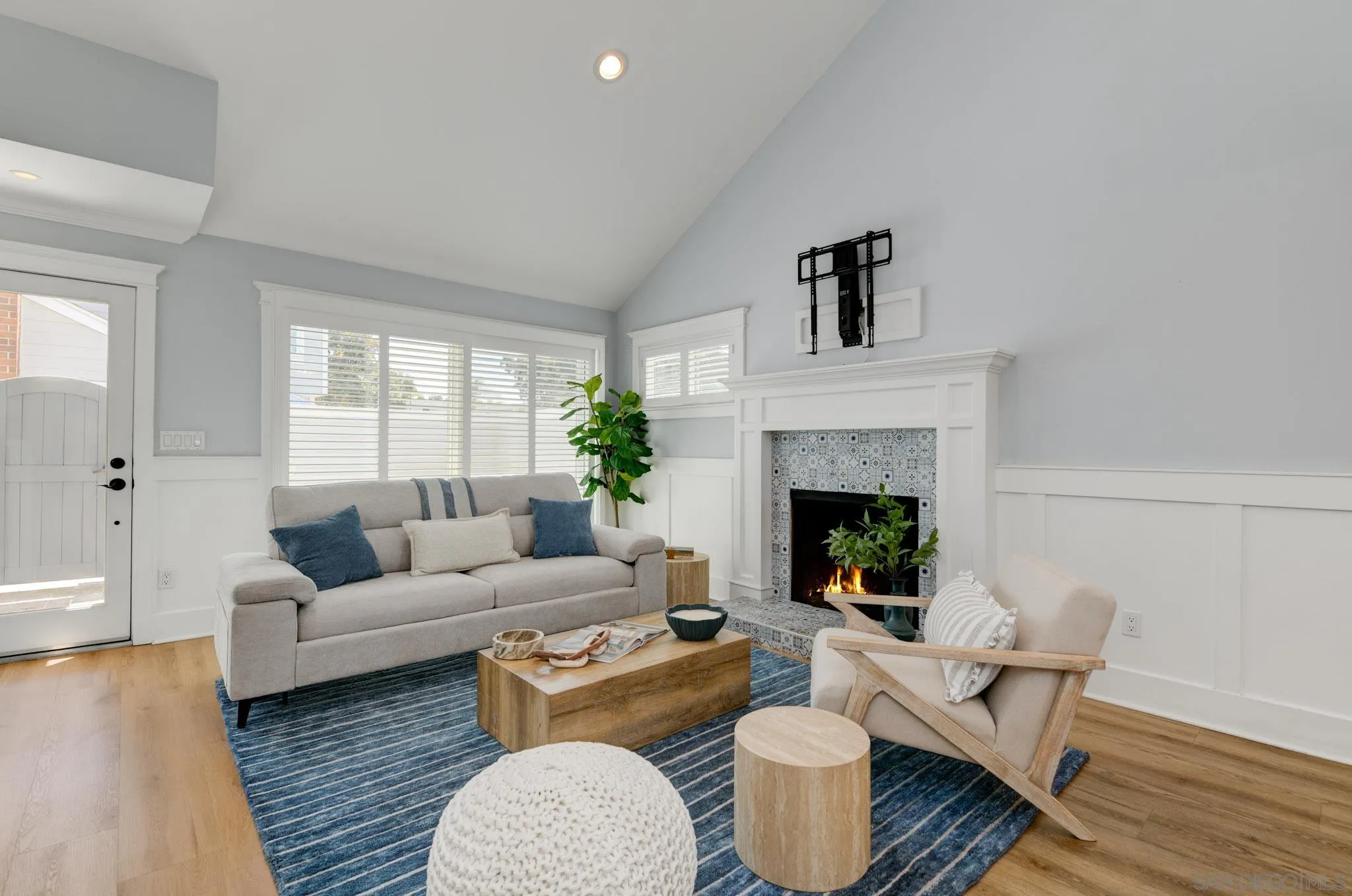 Photo #5: 260020333 Listing: Photo #5