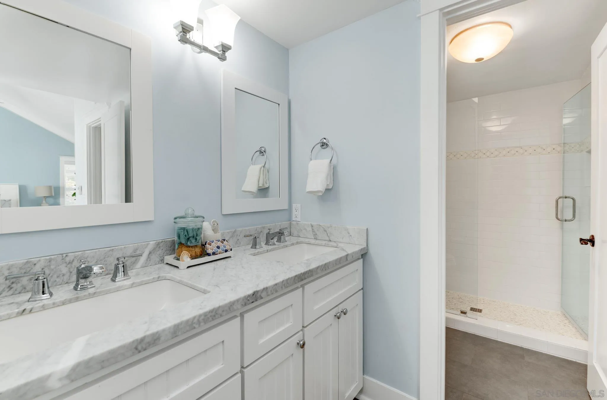Photo #13: 260020333 Listing: Photo #13