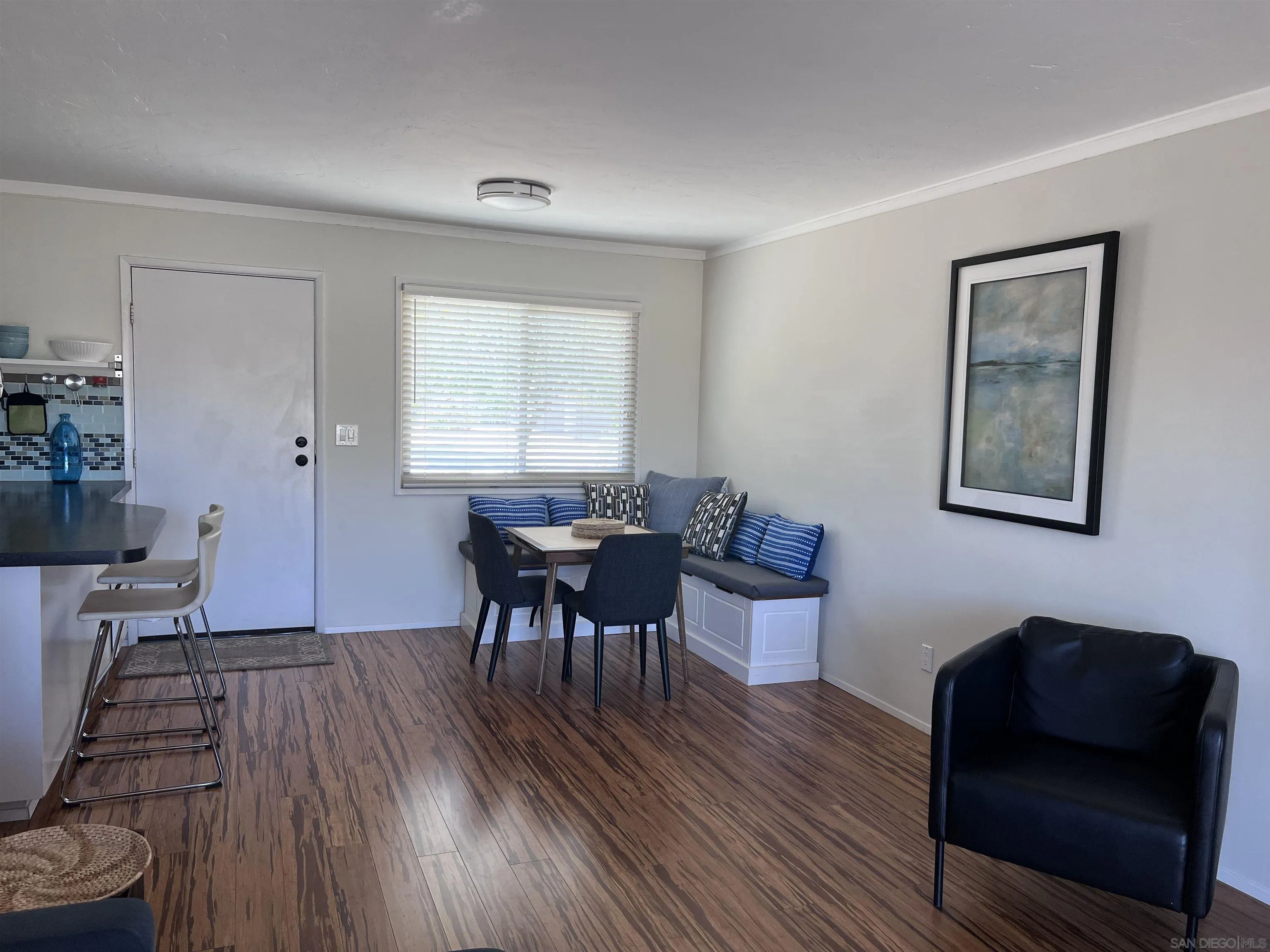Photo #7: 260020338 Listing: Photo #7