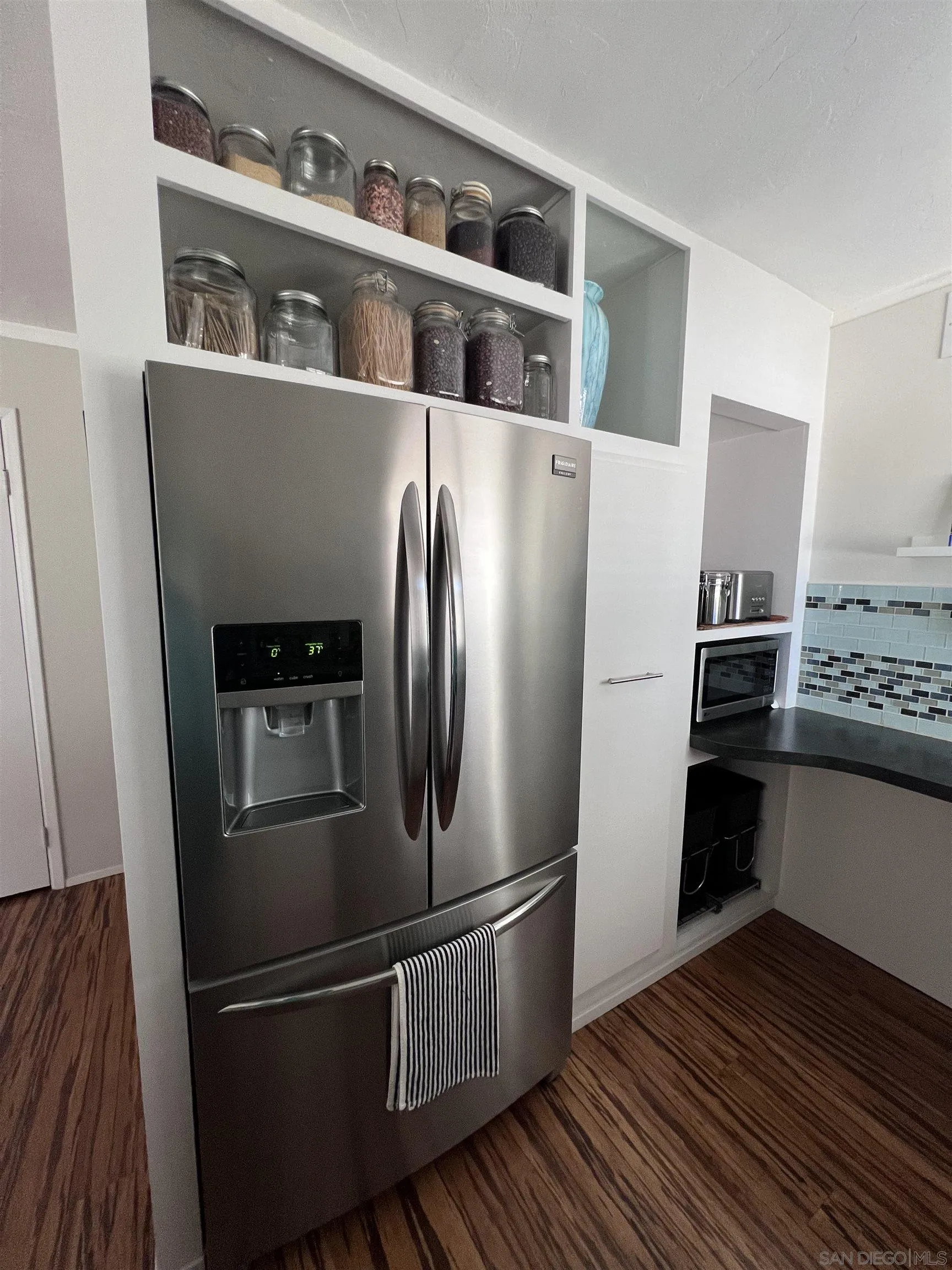Photo #10: 260020338 Listing: Photo #10