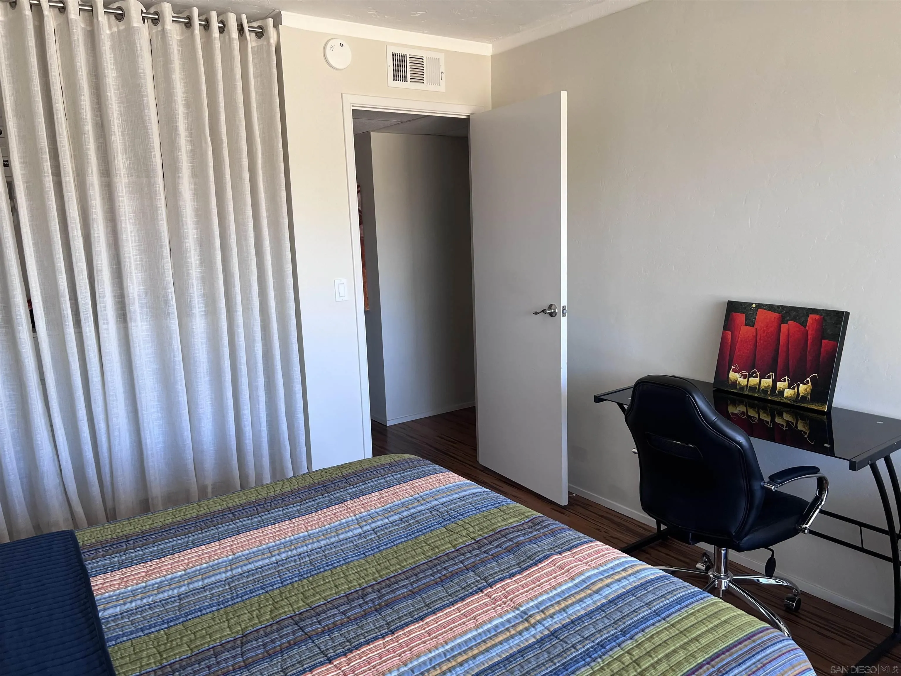 Photo #17: 260020338 Listing: Photo #17