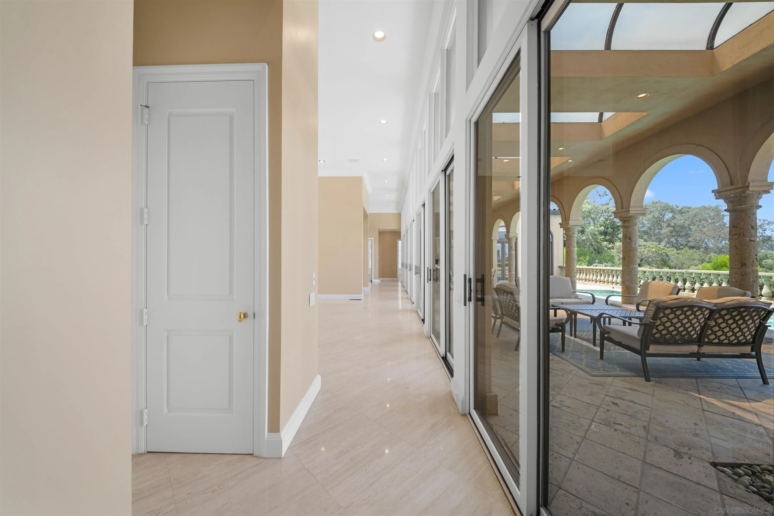 https://cdn.realtyfeed.com/cdn/127/260020340/030345b6e2faa3ed4c675fb515cb69a7.webp