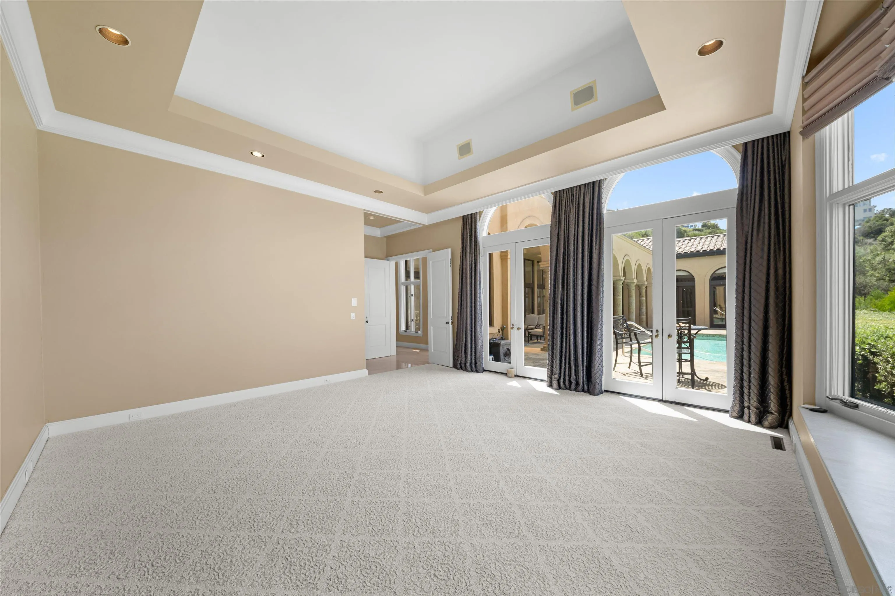 https://cdn.realtyfeed.com/cdn/127/260020340/3b81bfe5d5fbc9f388b2e208be72e3f4.webp