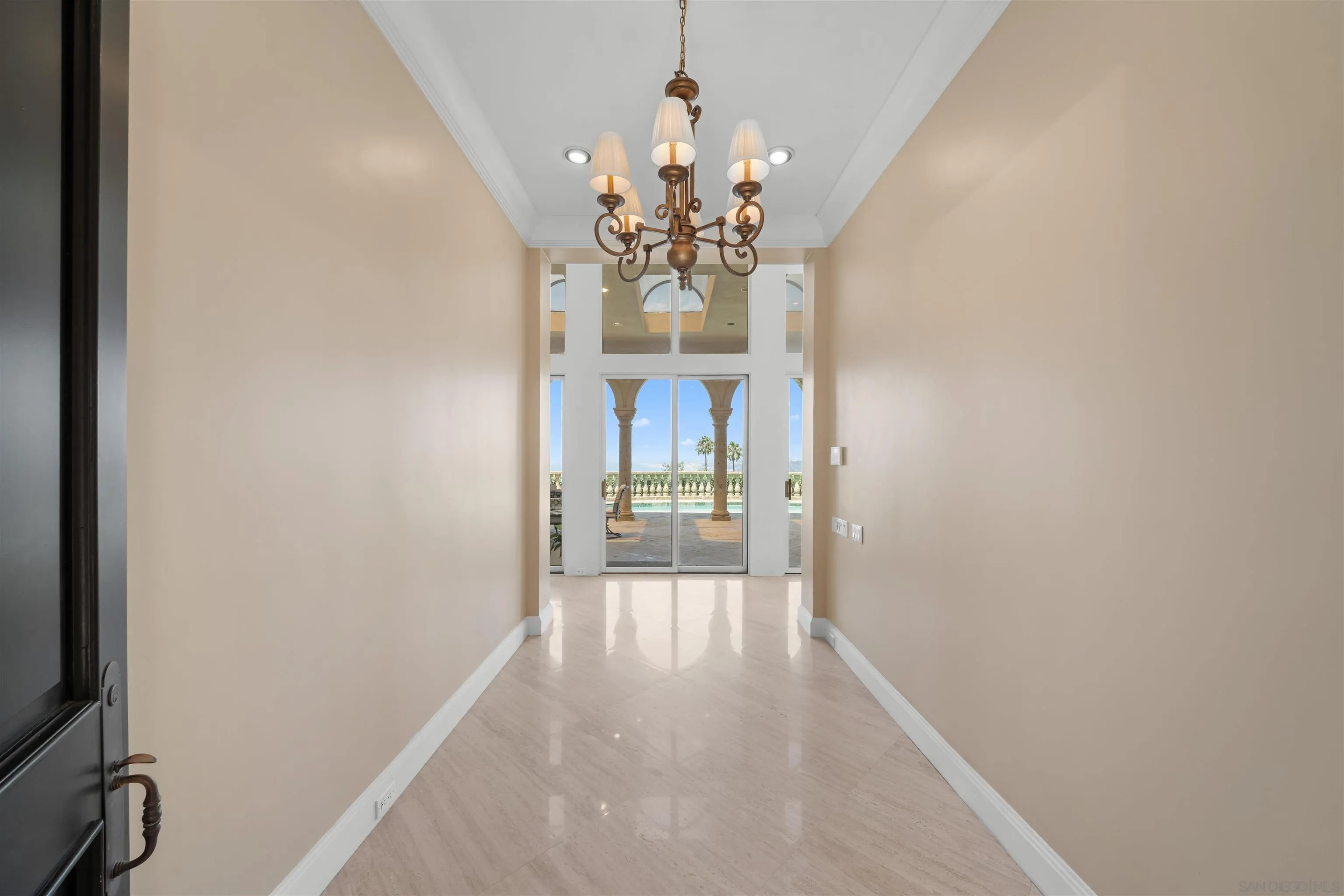 https://cdn.realtyfeed.com/cdn/127/260020340/ca9750b71a4dbf516f1a5721368fdc10.webp