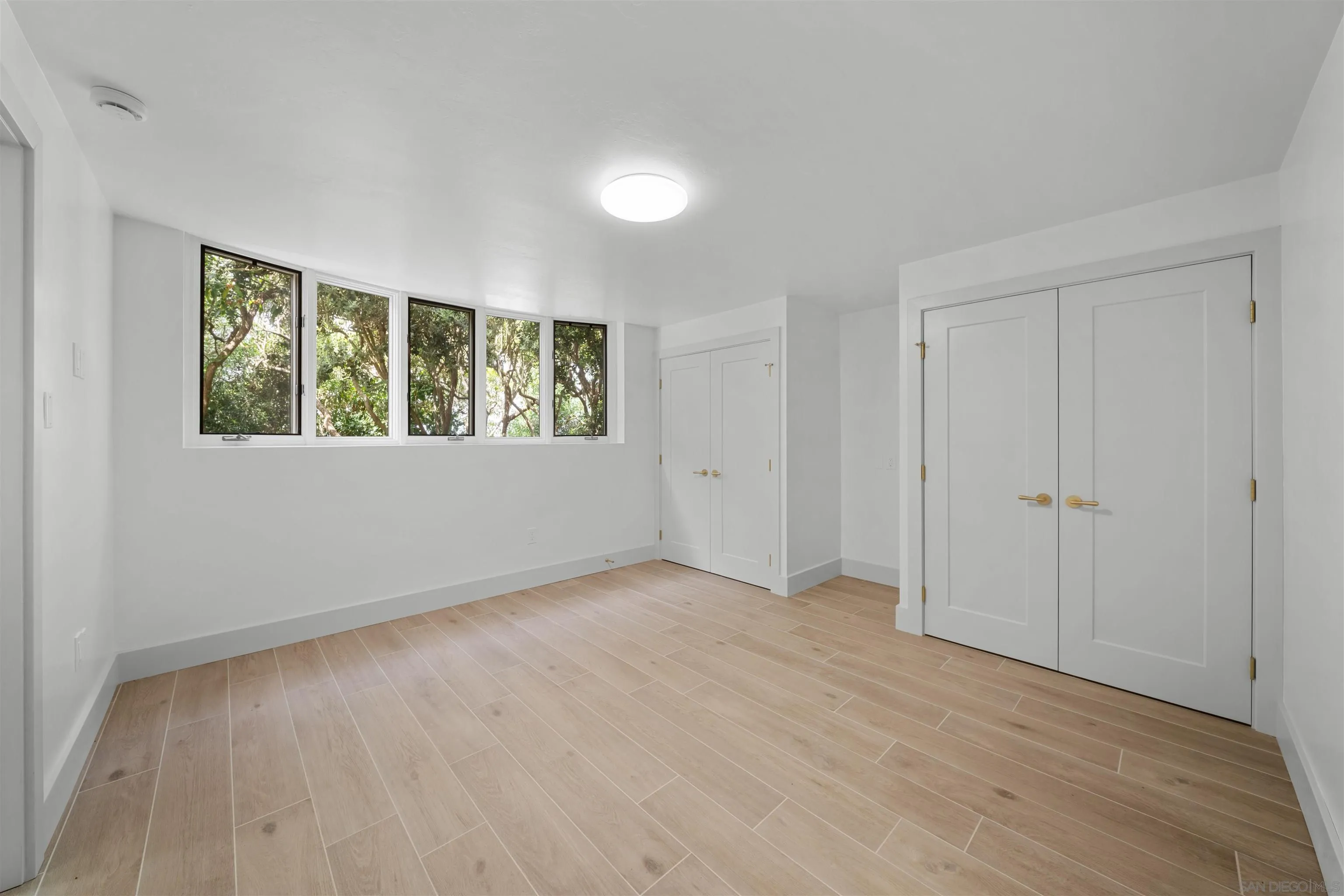 https://cdn.realtyfeed.com/cdn/127/260020340/ebf68bcb5249d5f121207e338969a971.webp