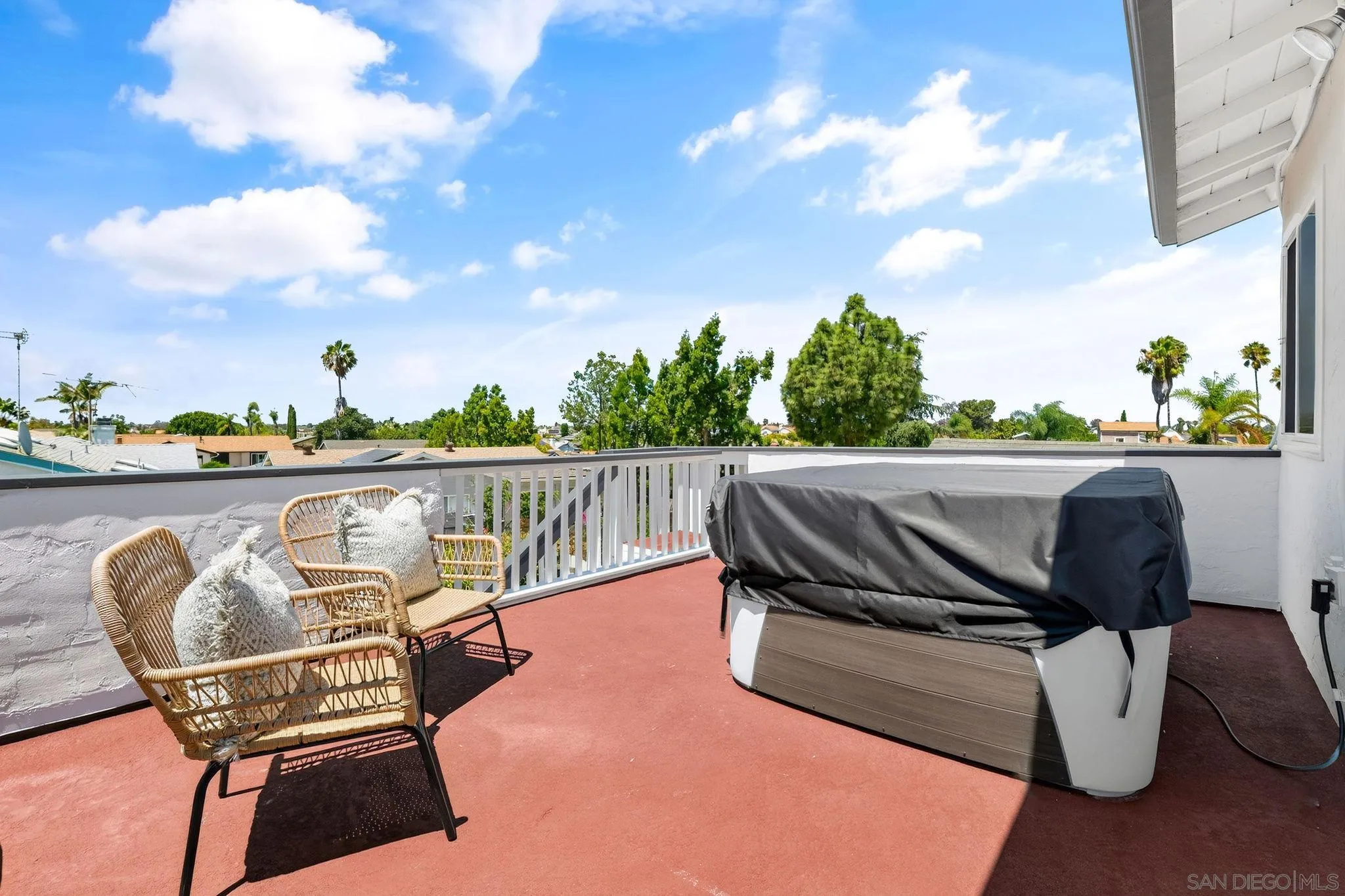 https://cdn.realtyfeed.com/cdn/127/260020341/3b90b0a69f532b7563d51c6b598888e1.webp