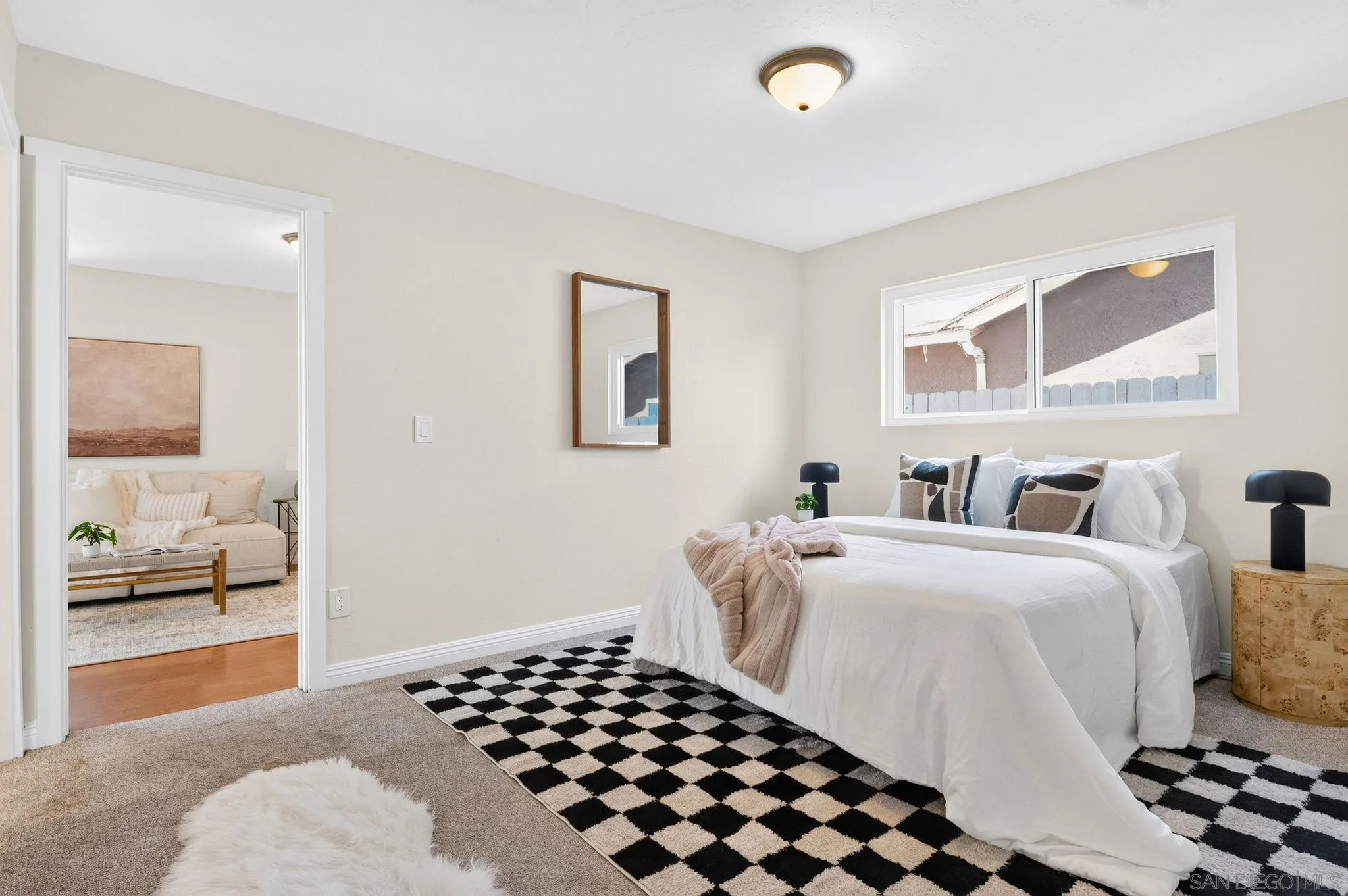 https://cdn.realtyfeed.com/cdn/127/260020341/6ad5b4734734127a2d491781f7ad3329.webp