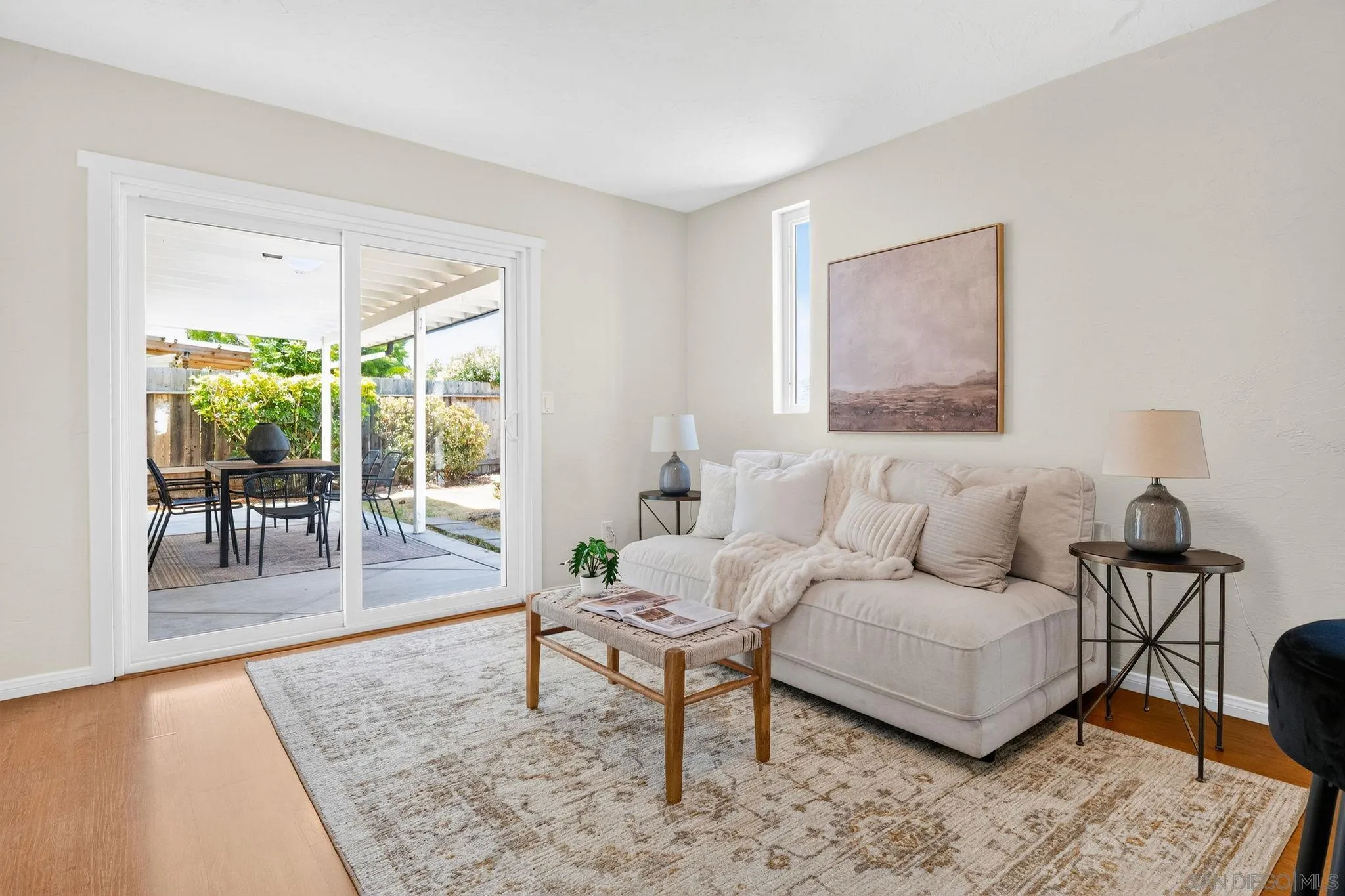 https://cdn.realtyfeed.com/cdn/127/260020341/7870ff89a4b1b06bda32fc9976abd919.webp