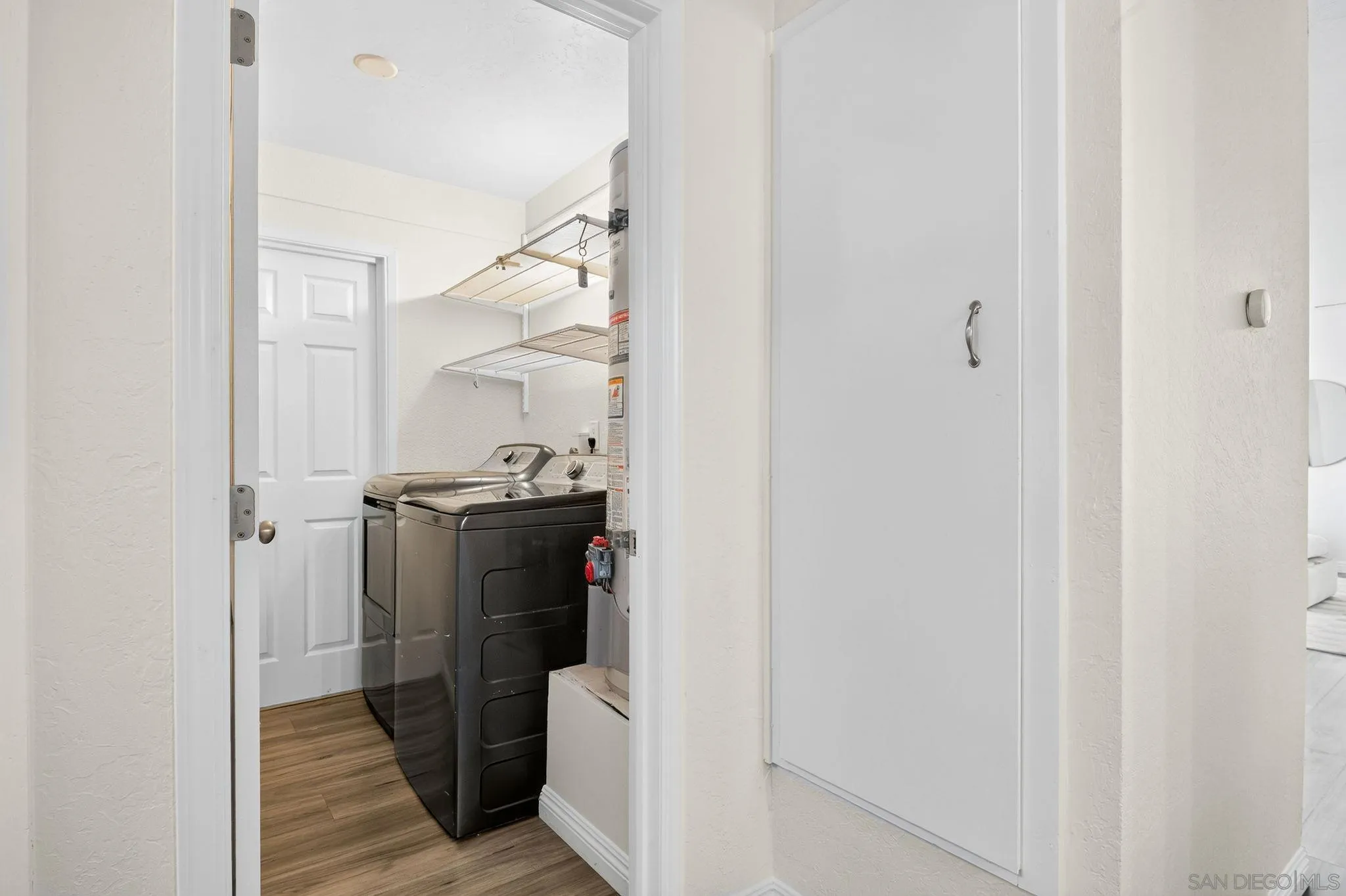 https://cdn.realtyfeed.com/cdn/127/260020341/fc7585e08b00849f309a2ba47e62a1f8.webp