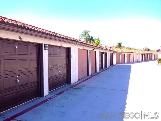 https://cdn.realtyfeed.com/cdn/127/260020342/4c5423bd11ff36164f3318430d326495.webp