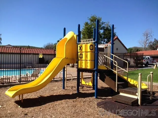 https://cdn.realtyfeed.com/cdn/127/260020342/8ebe272a76ef9948d6acd893c20b881e.webp