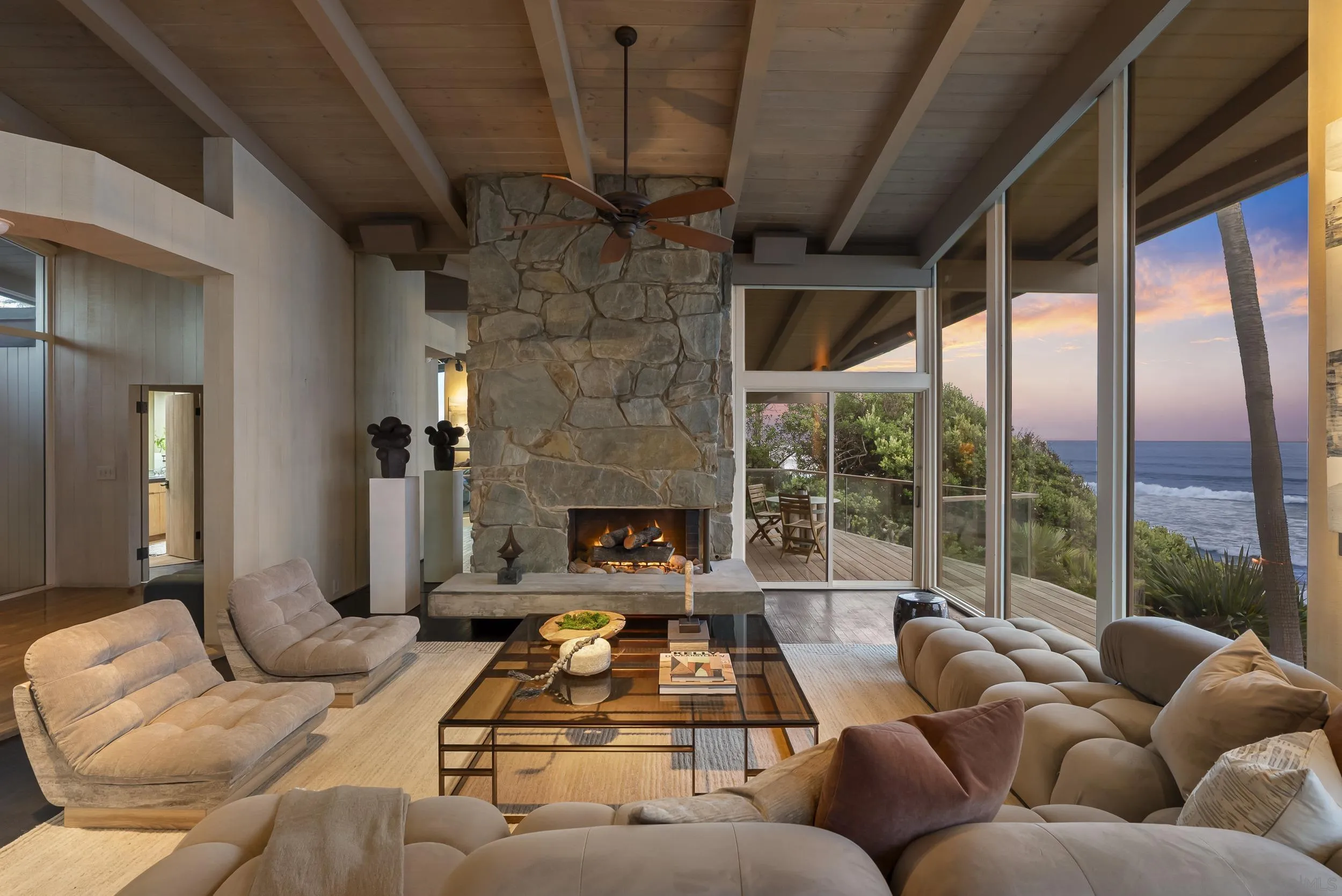 https://cdn.realtyfeed.com/cdn/127/260020344/07075748d5a29d137da22e09b5a5fe38.webp