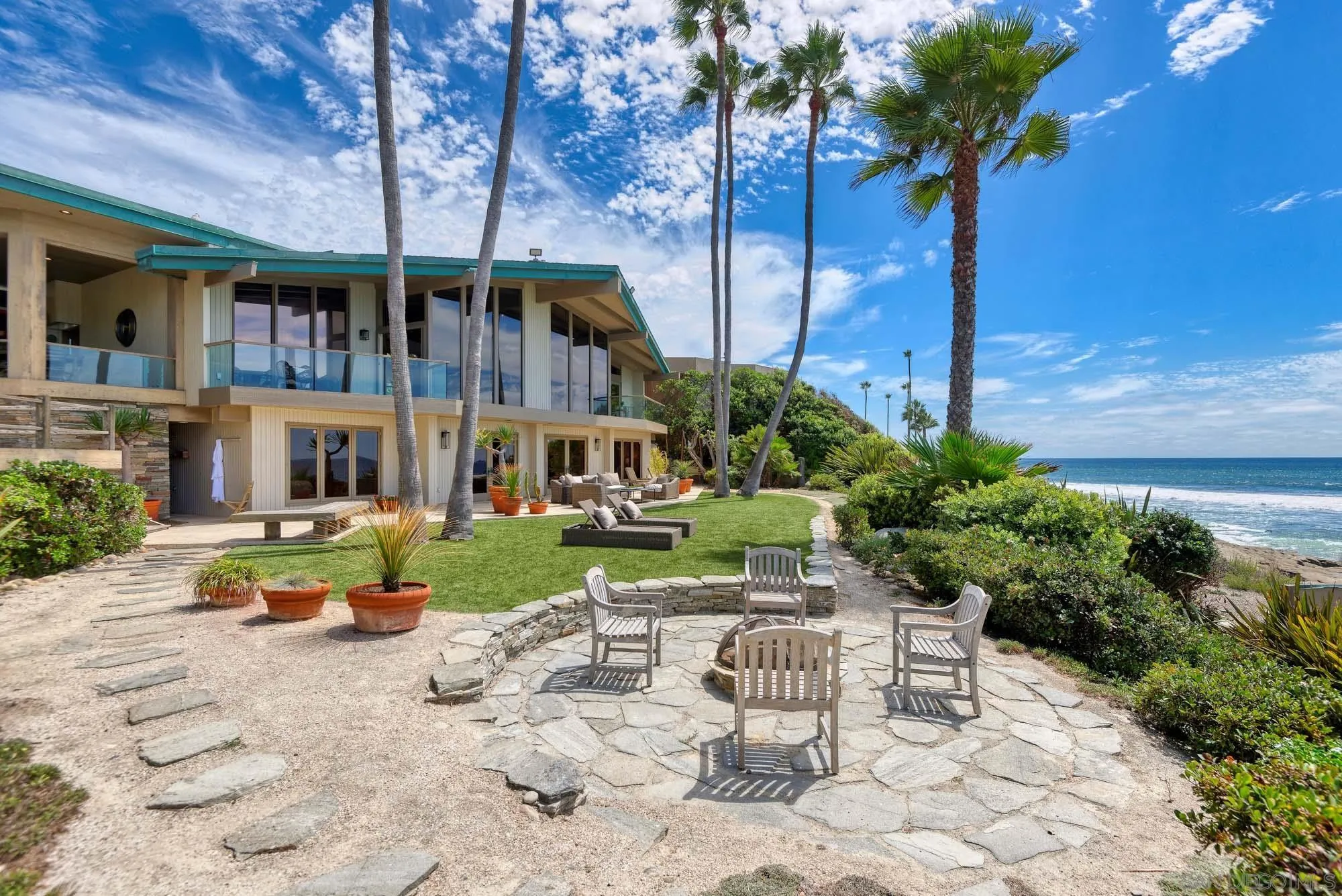 https://cdn.realtyfeed.com/cdn/127/260020344/92050157be47bacbd551b181a126e2b4.webp