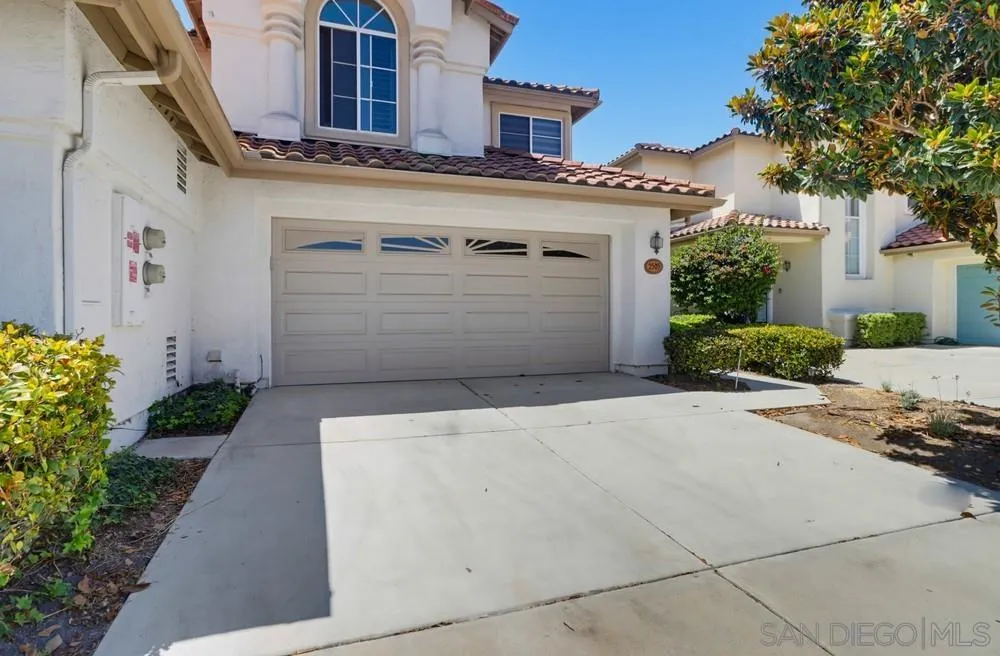 2505 Whispering Palms Loop, Chula Vista, CA 91915 - Photo 4 of 46, Chula Vista, CA