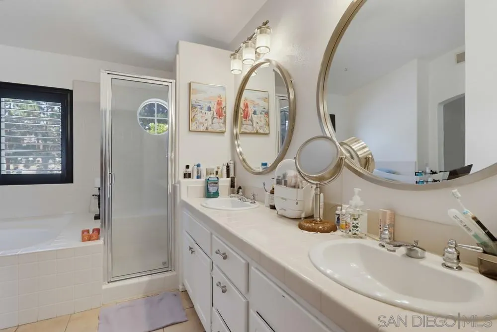 Photo #35: 260020346 Listing: Photo #35