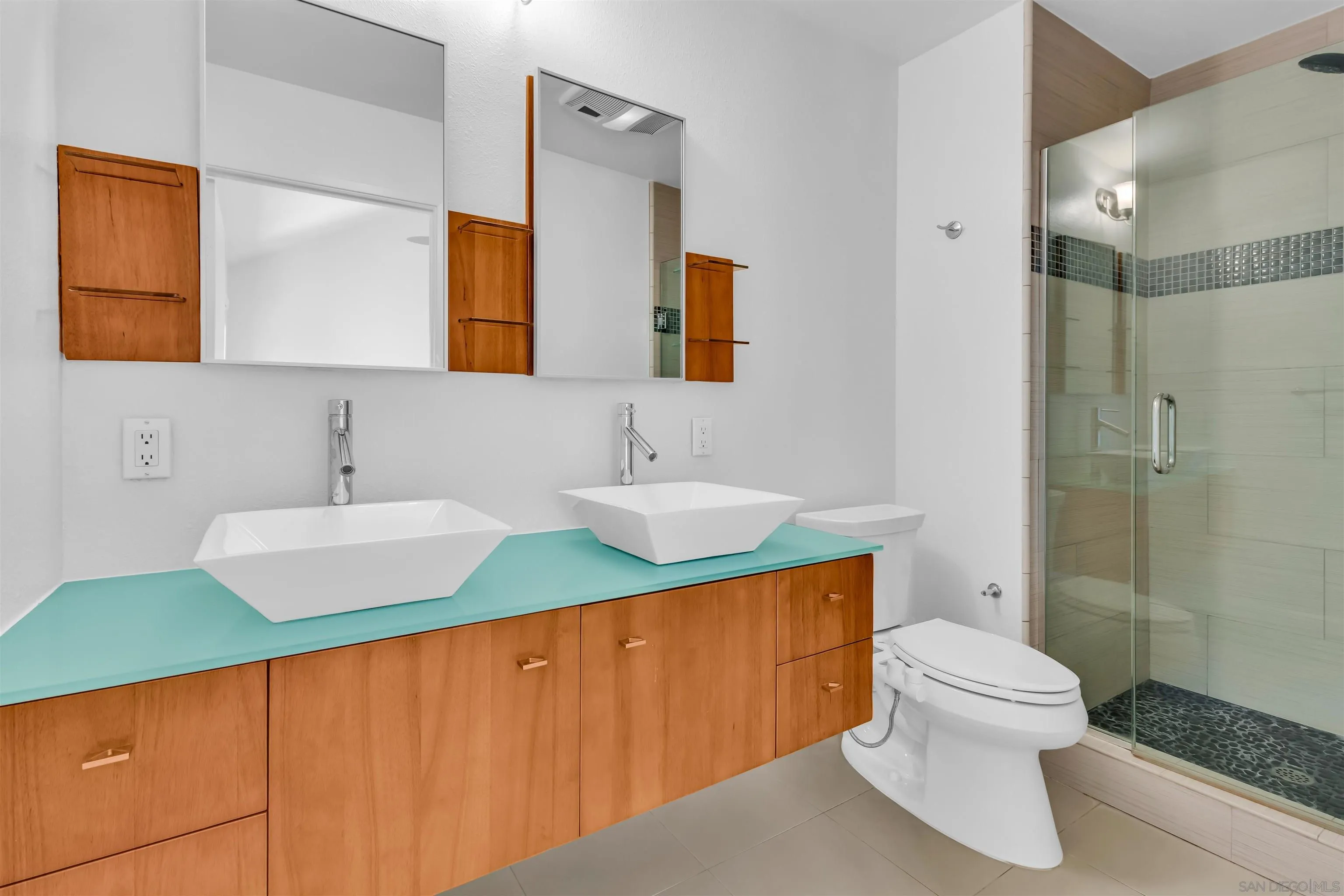 Photo #17: 260020362 Listing: Photo #17