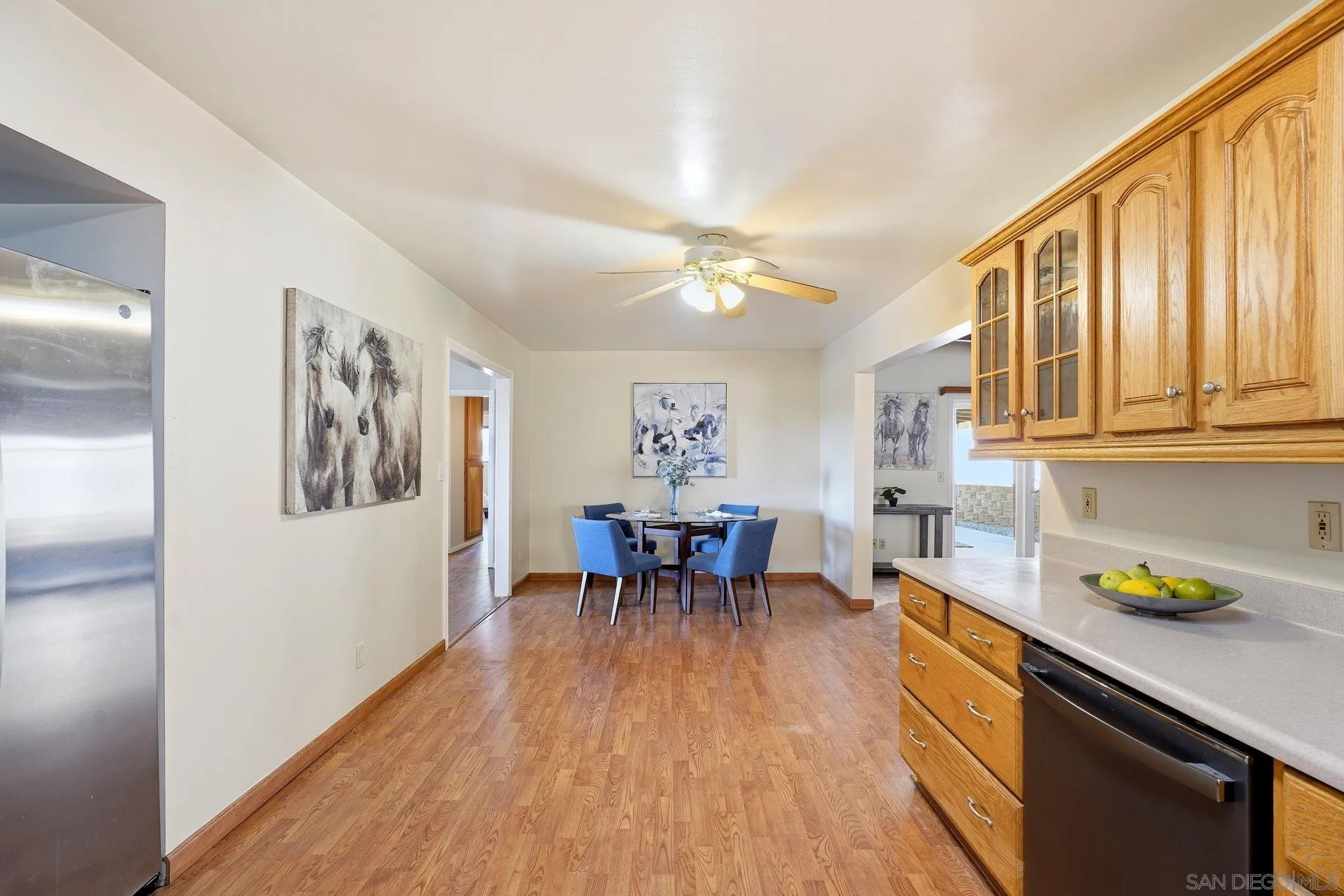 https://cdn.realtyfeed.com/cdn/127/260020363/5ee05a8b2837d77596015cab1c141fb3.webp