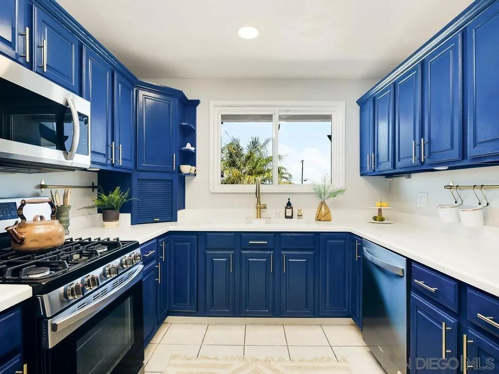 https://cdn.realtyfeed.com/cdn/127/260020364/21bd6cd509f8d98a0fdc8d398d77db03.webp