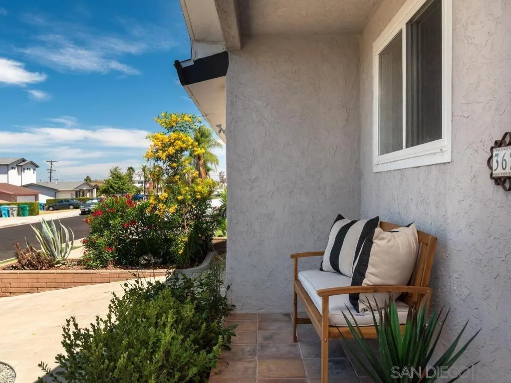 https://cdn.realtyfeed.com/cdn/127/260020364/c21d473dfd512bb571f0570739bb2e3a.webp