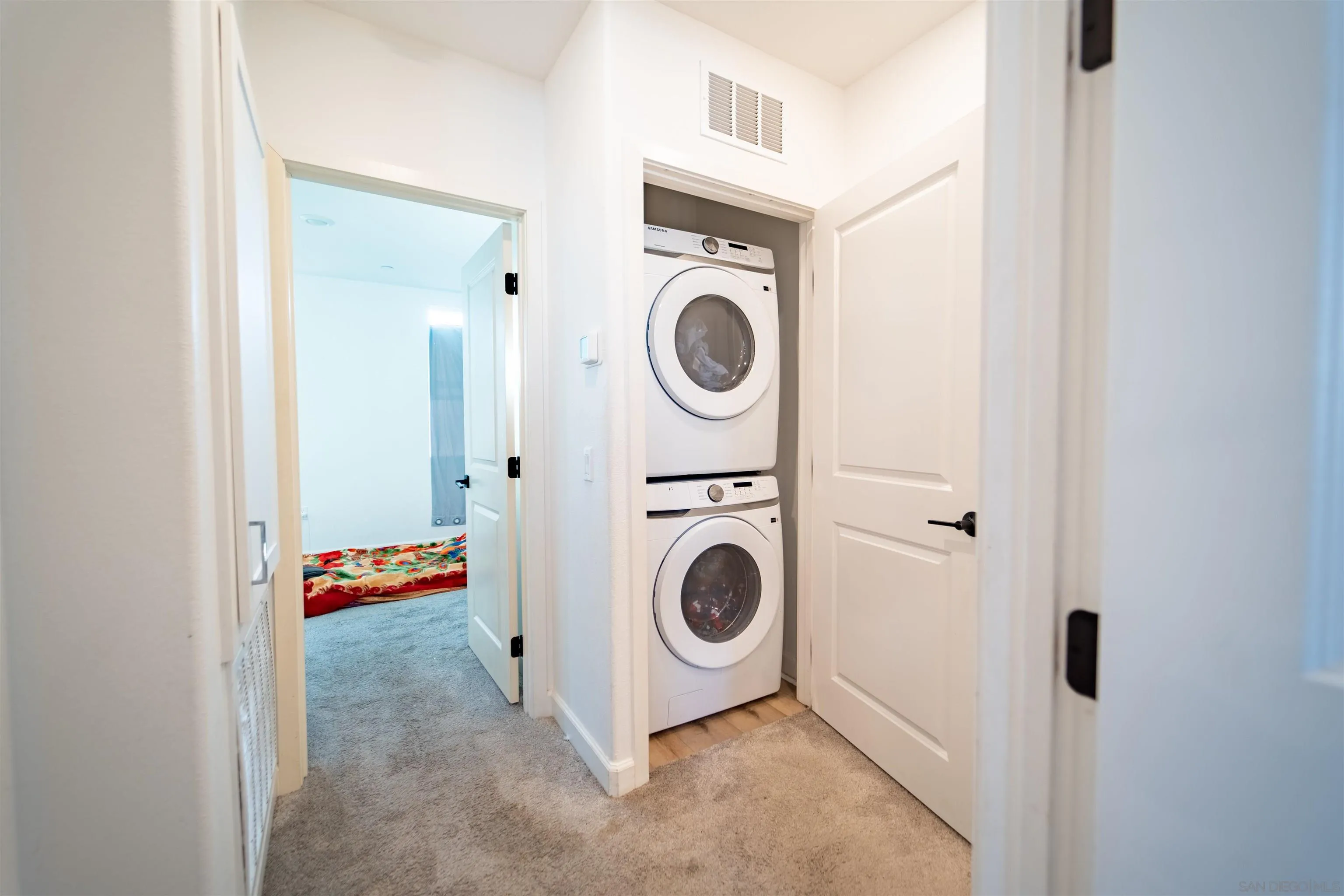 Photo #12: 260020365 Listing: Photo #12