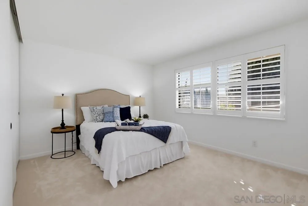 https://cdn.realtyfeed.com/cdn/127/260020372/28ca47583cf79a72049e40e0a3f8f9ad.webp