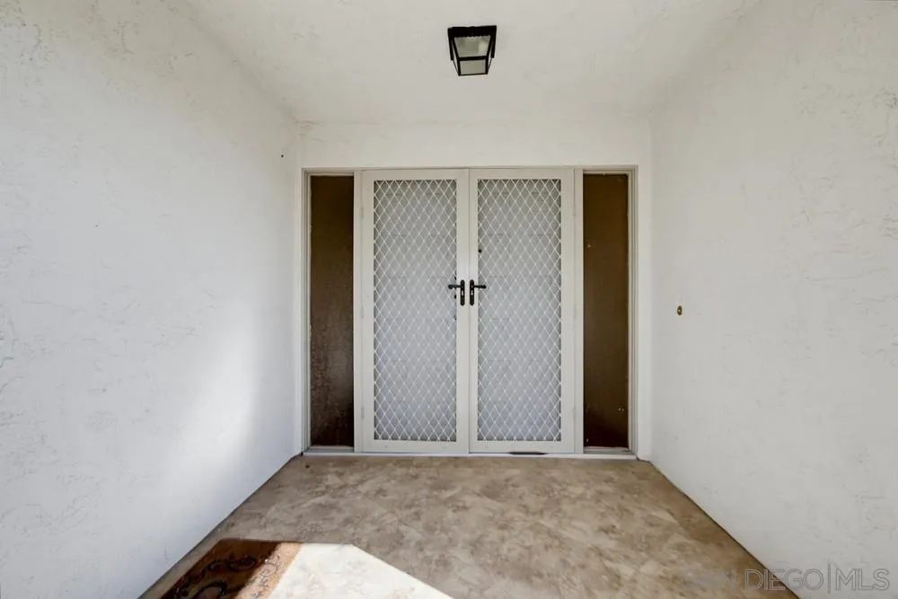 https://cdn.realtyfeed.com/cdn/127/260020372/373e43a77c13e6918443c1aa9fcedf4f.webp
